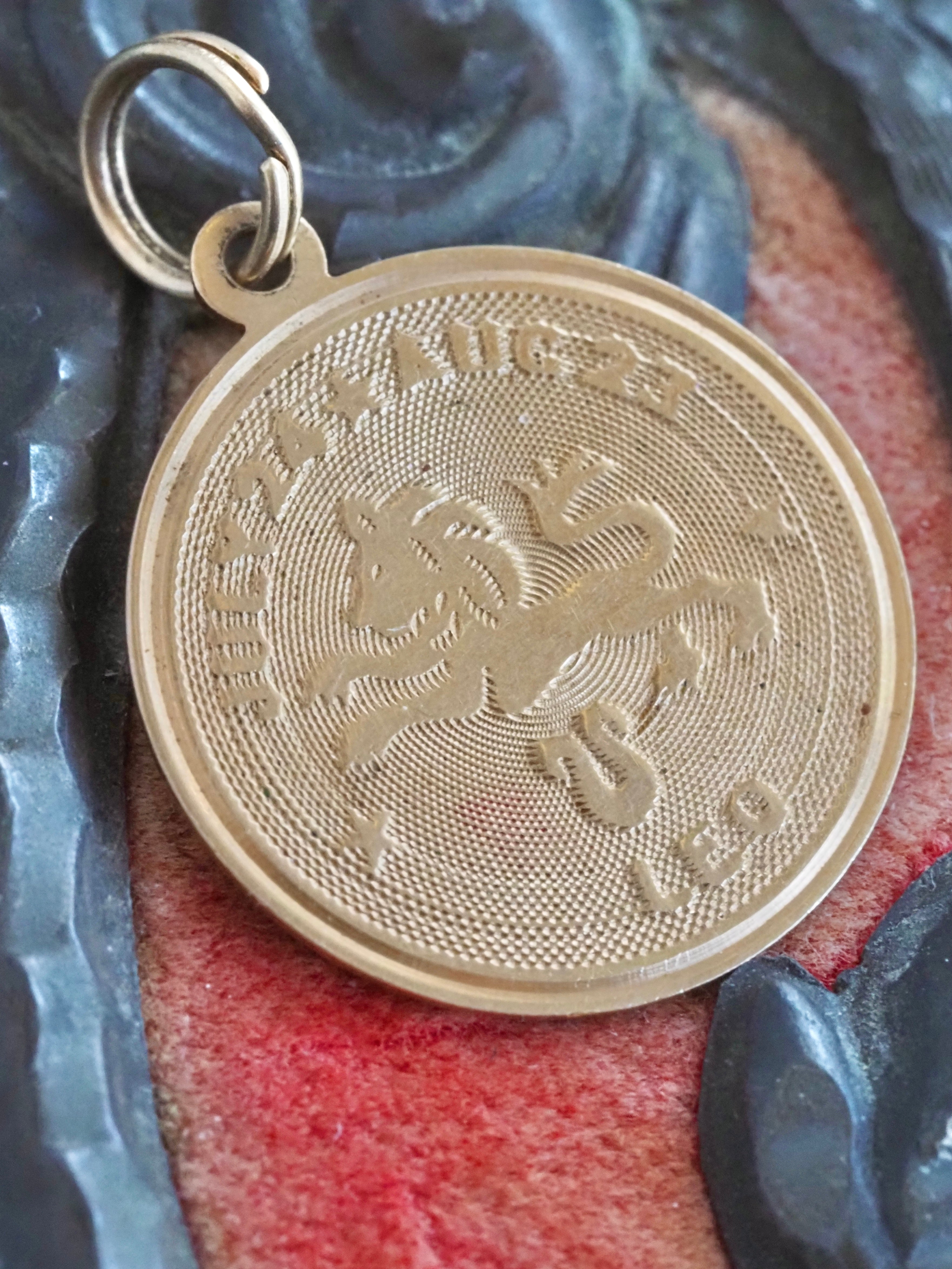 Vintage 14k Gold Leo Charm