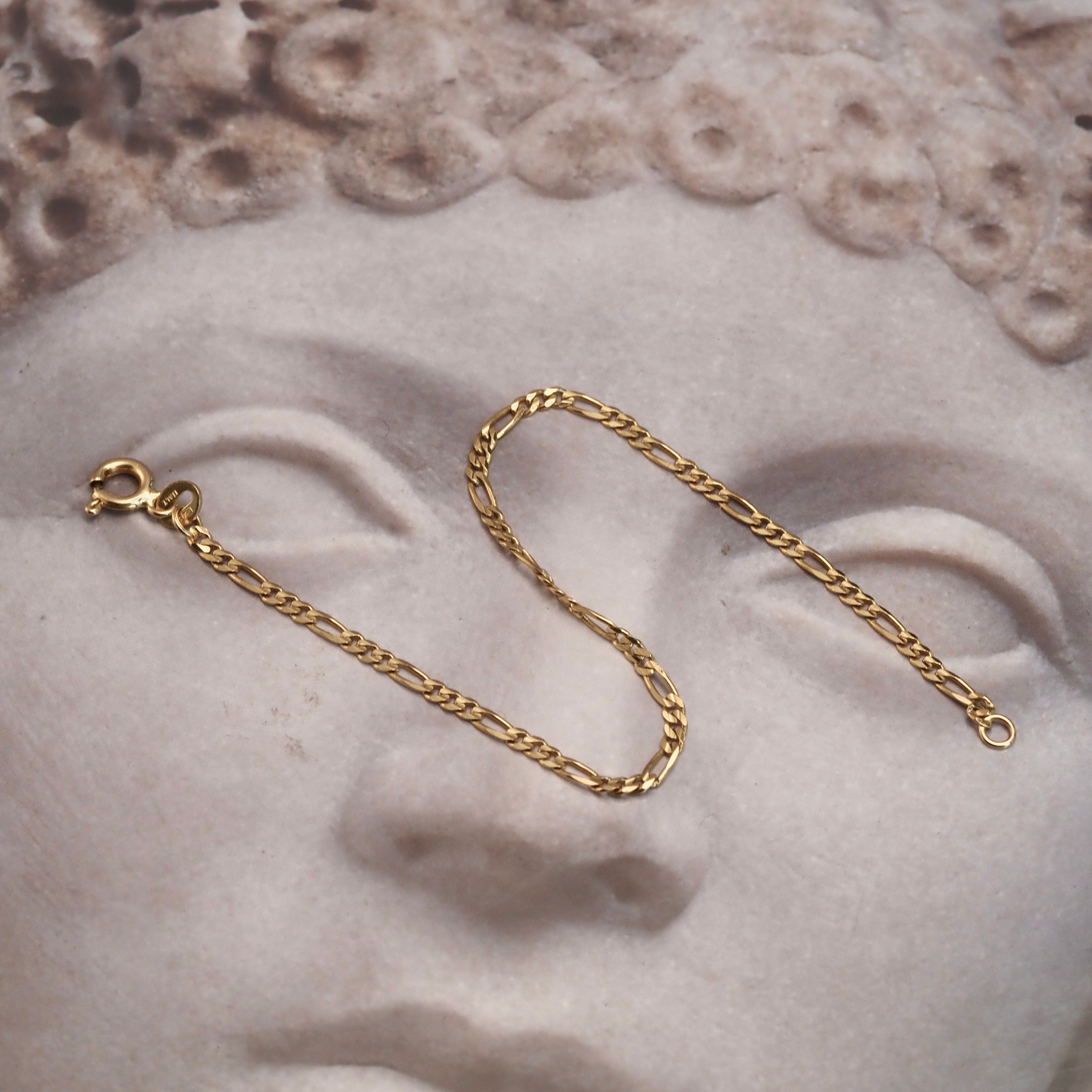 Vintage Italian 14k Gold Figaro Chain Bracelet