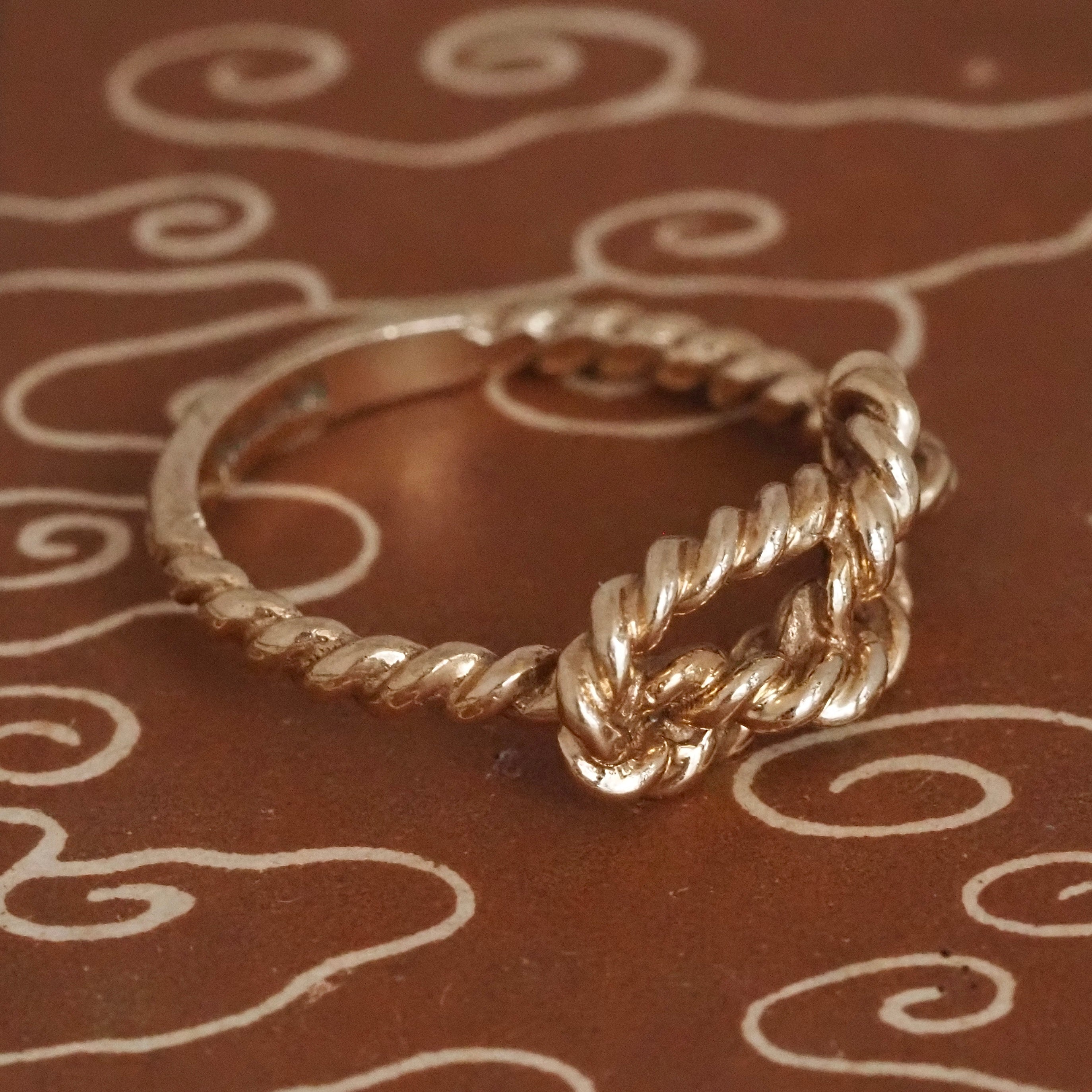 Vintage Twisted Knot 10k Gold Ring