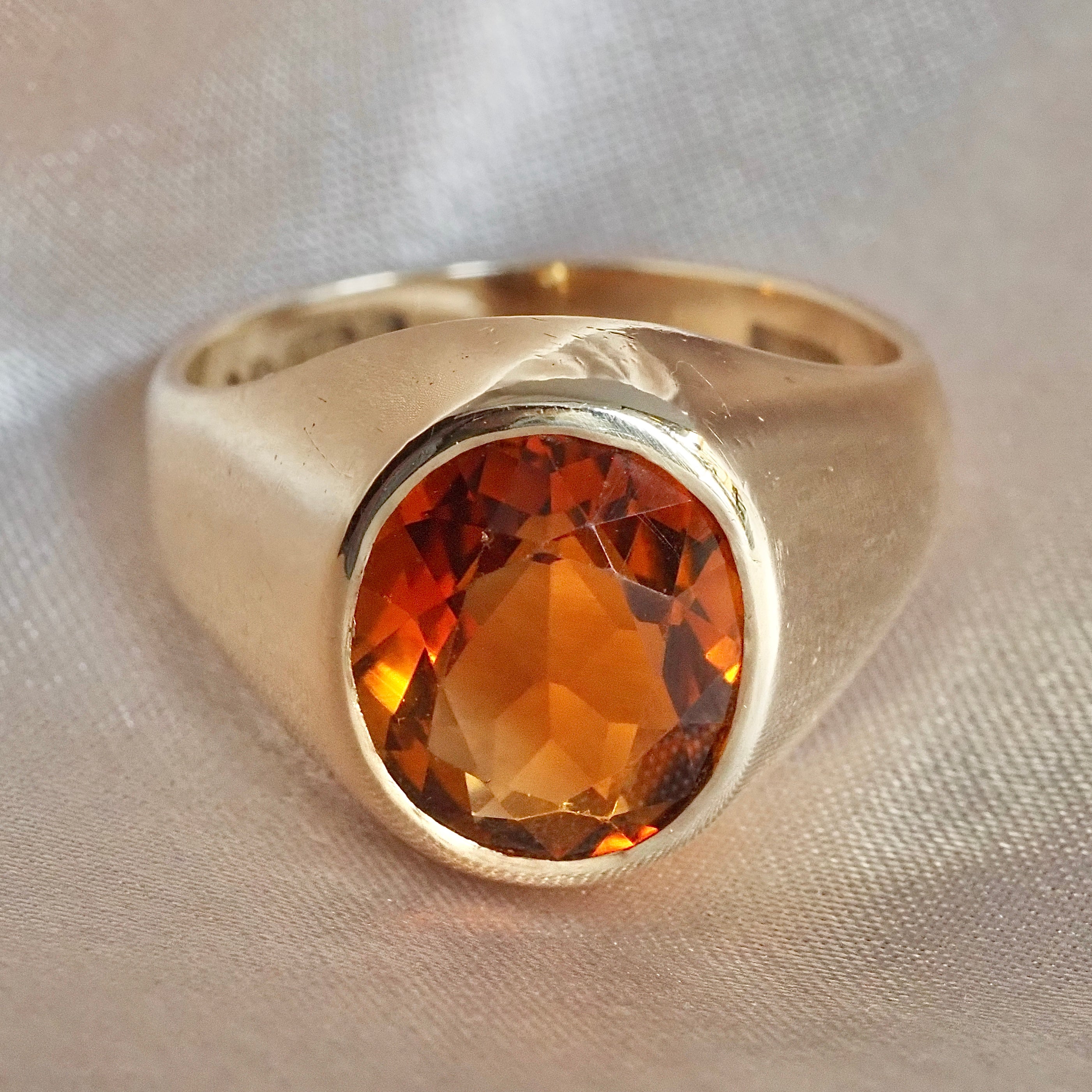 Vintage English Citrine 9k Gold Signet Ring