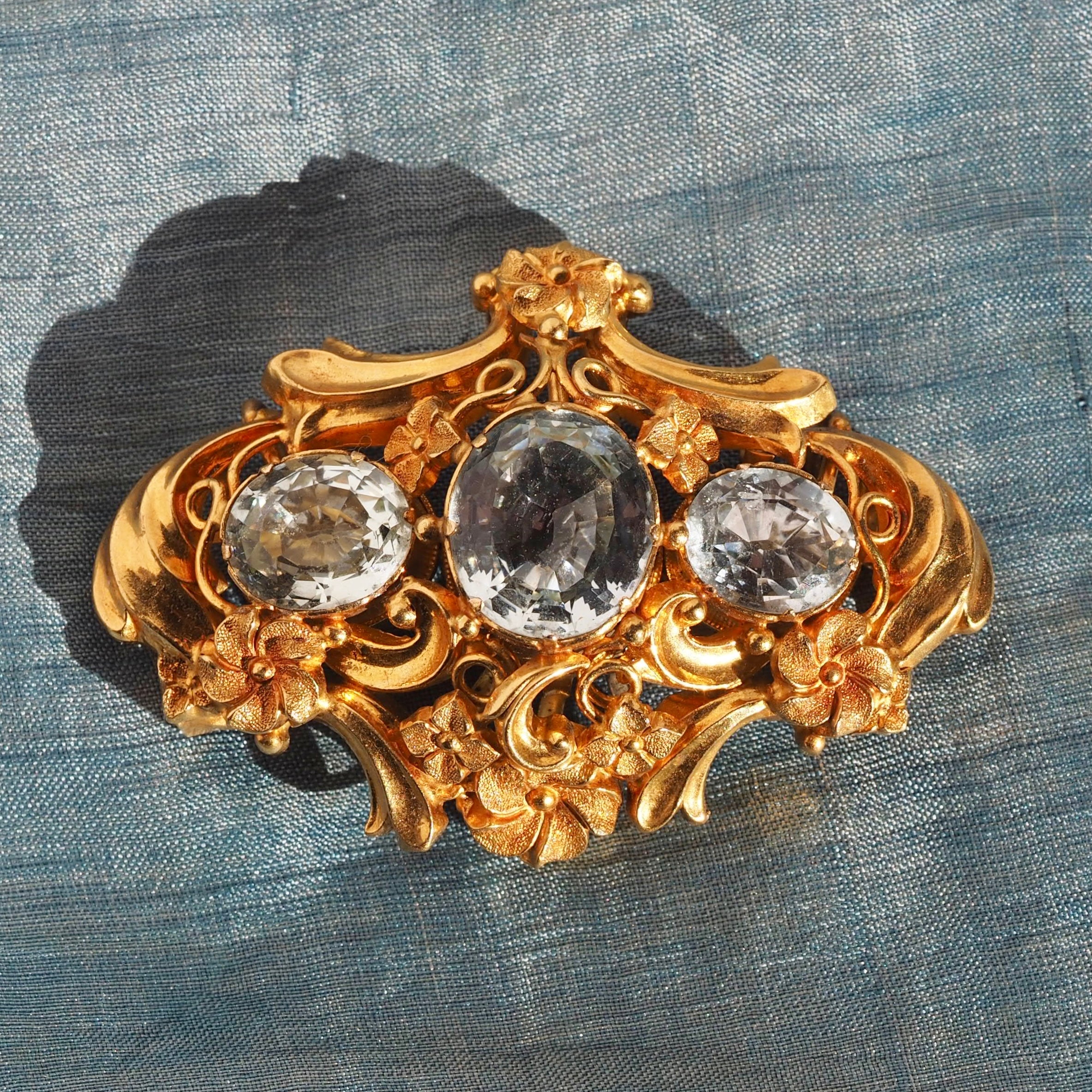 Antique Georgian Regency Style Aquamarine and Topaz Demi-Parure Suite of Gold Earrings and Pendant/Brooch