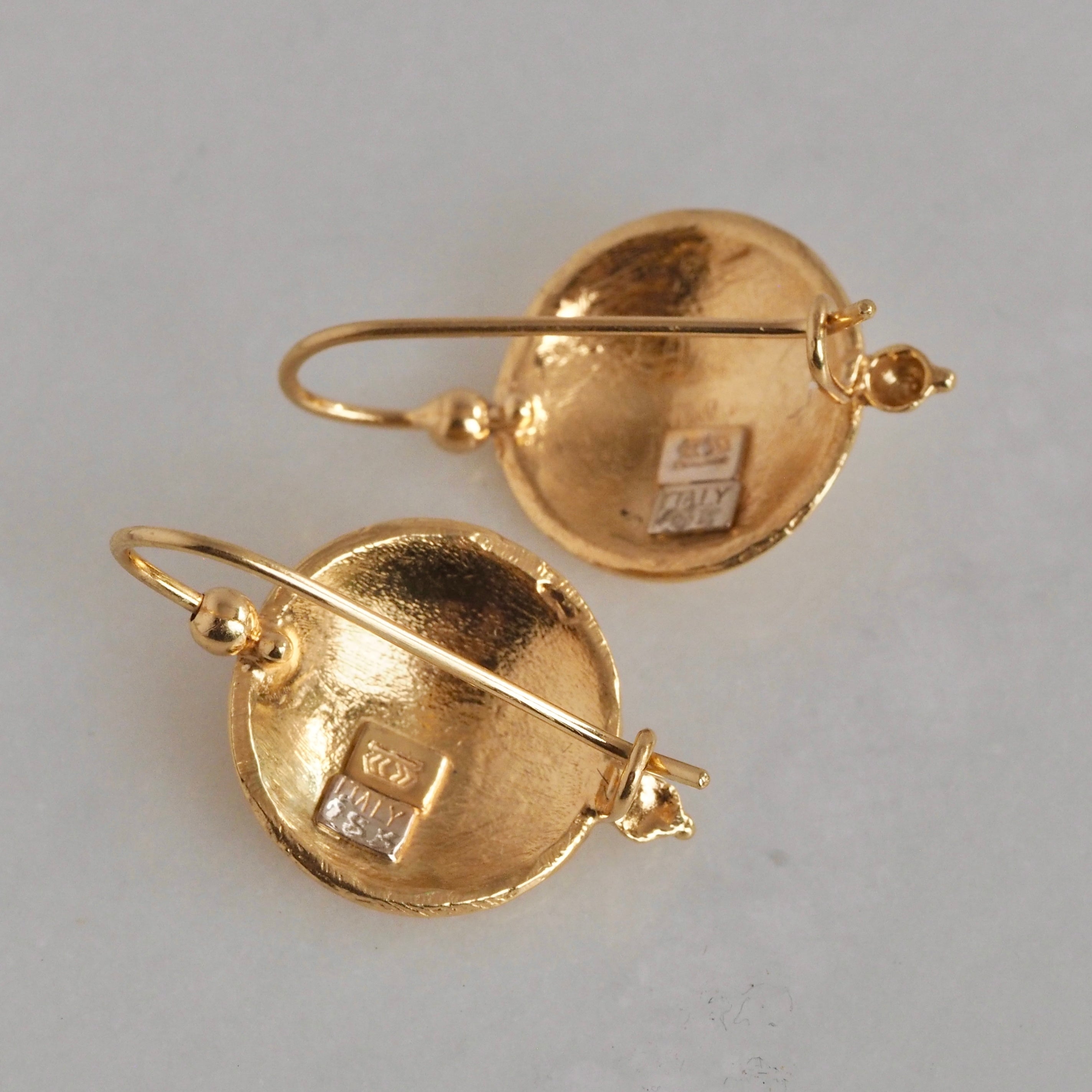 Vintage Italian 18k Gold Filigree Disc Earrings