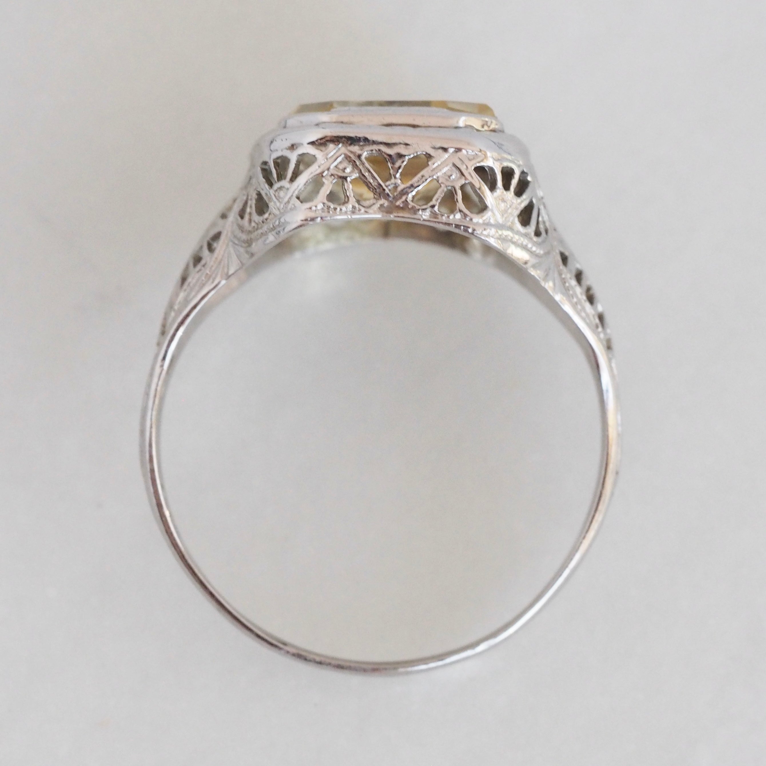 Antique Art Deco 14k White Gold Filigree Buff Cut Citrine Ring