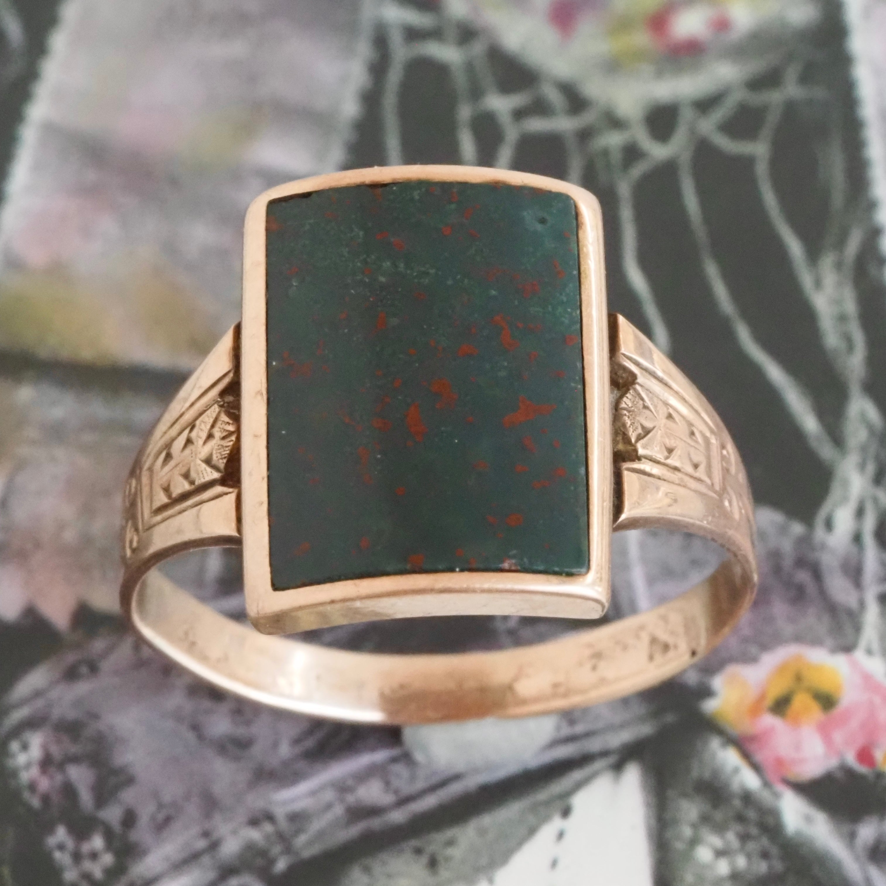 Antique Bloodstone 10k Gold Signet Ring