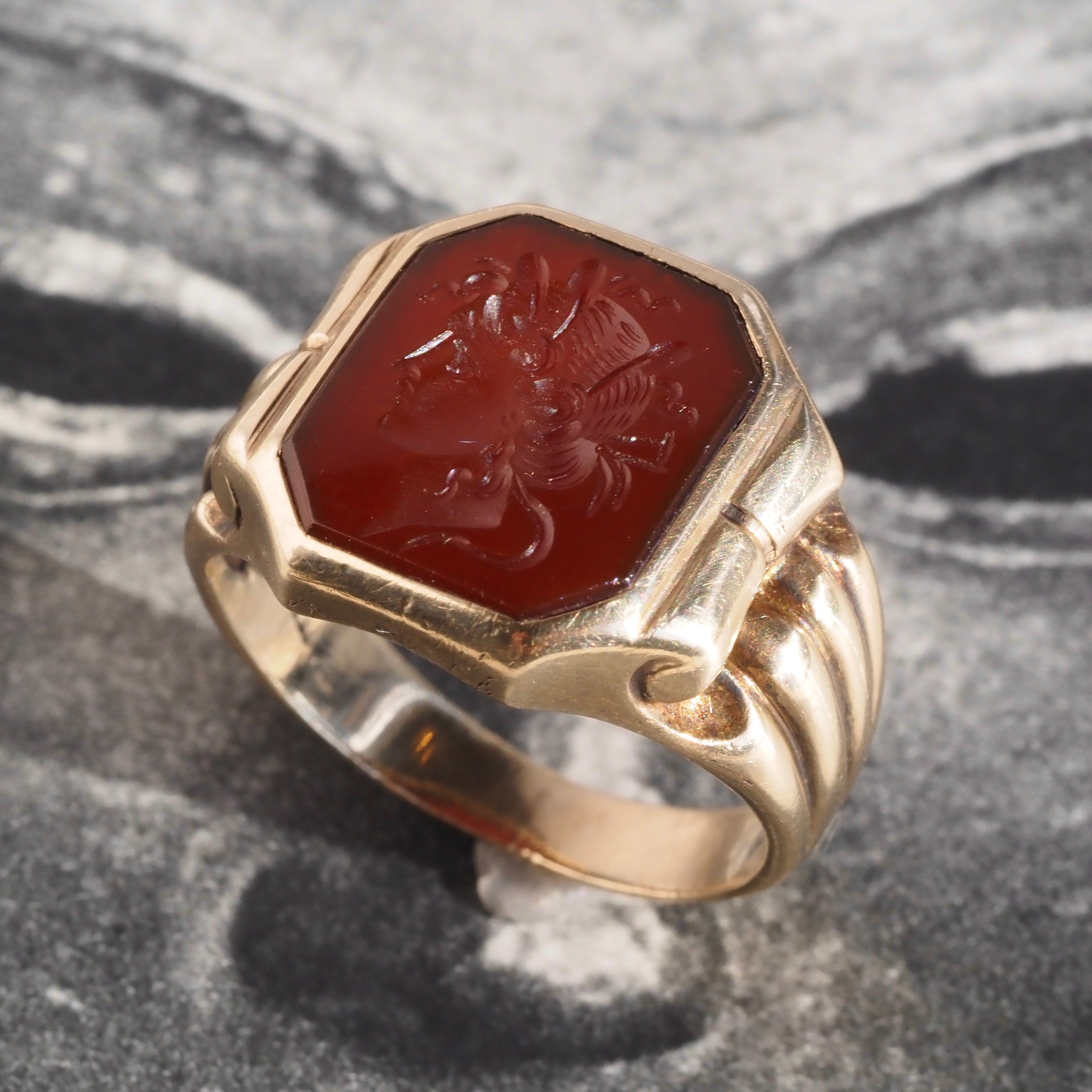 Antique Carnelian Intaglio Goddess 9k Gold Signet Ring