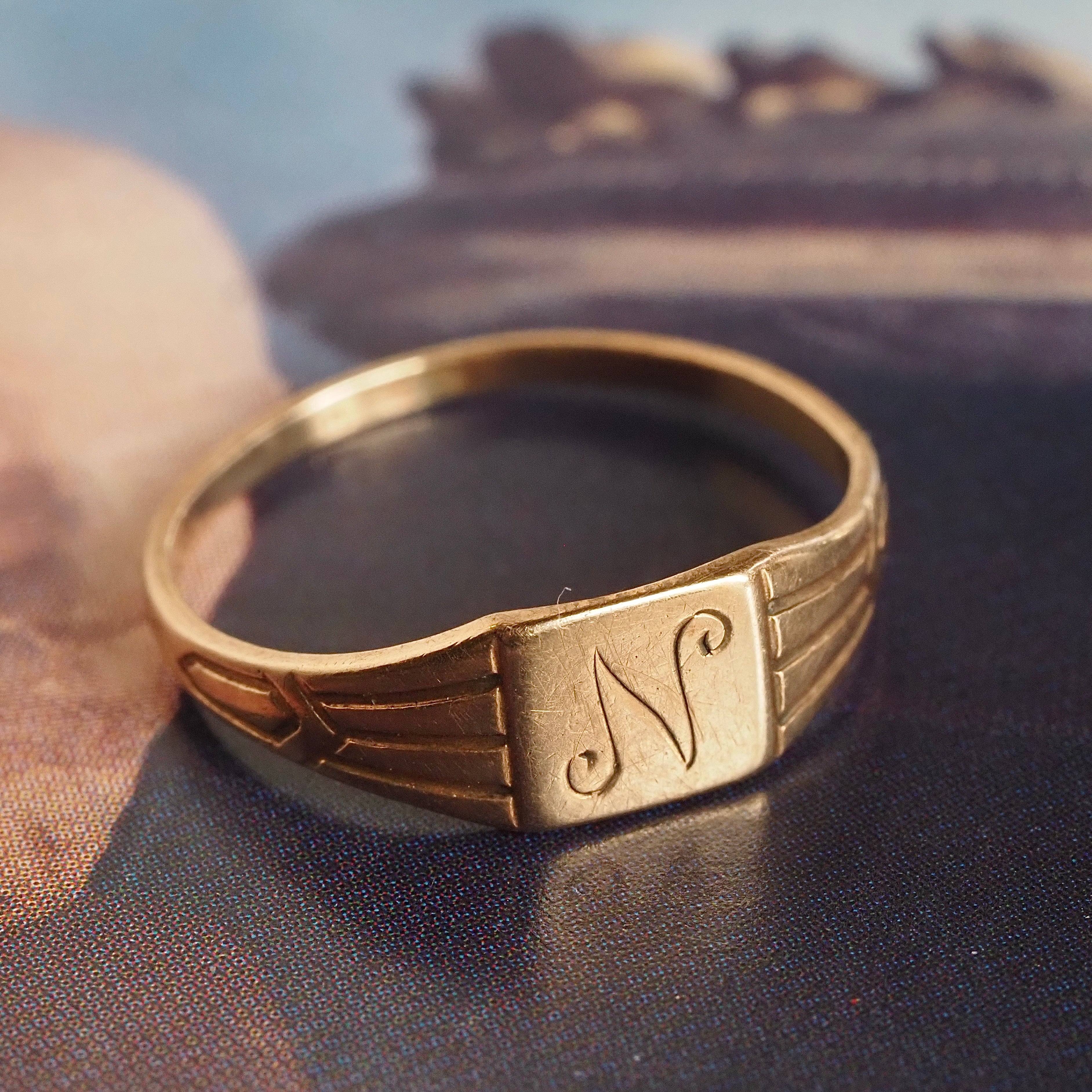 Vintage English 'N' Signet 9k Gold Ring
