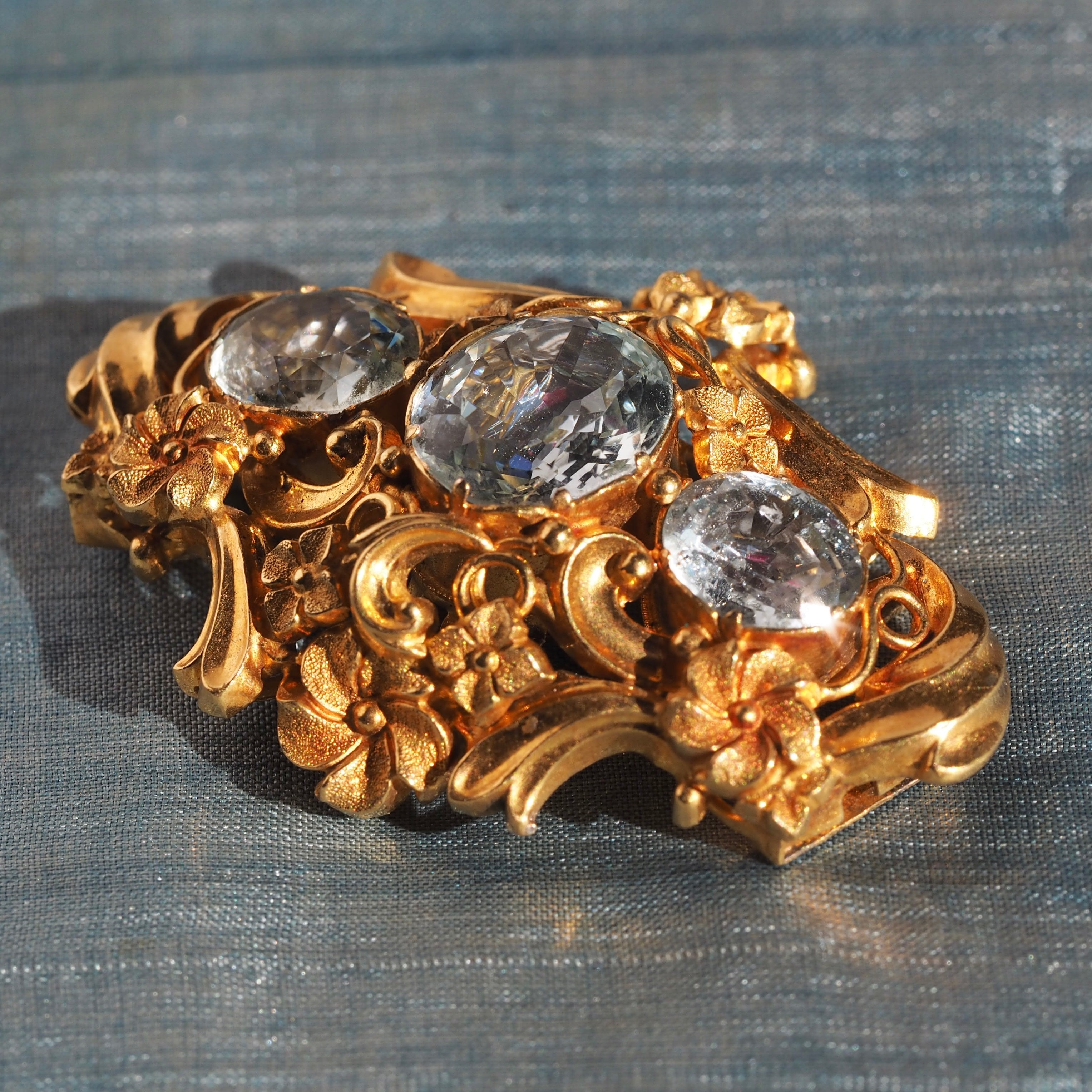 Antique Georgian Regency Style Aquamarine and Topaz Demi-Parure Suite of Gold Earrings and Pendant/Brooch