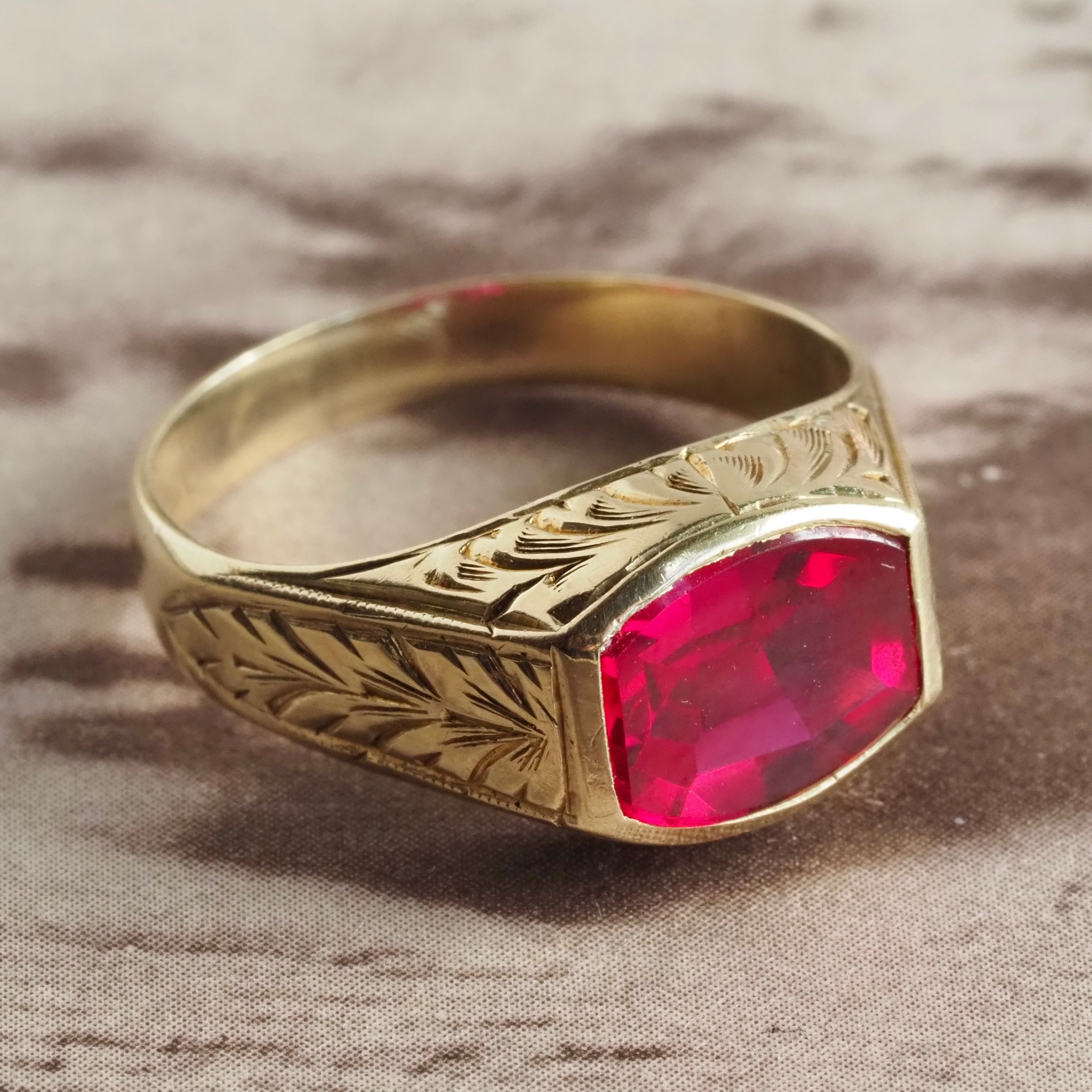 Art Deco 14k Gold Buff Cut Ruby Signet Ring