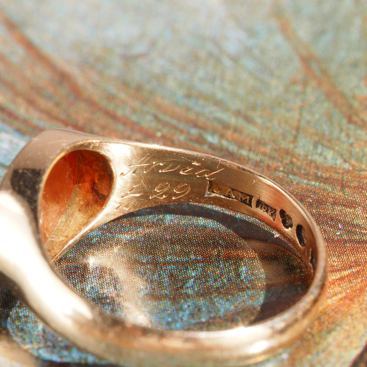 Antique c.1920 Swedish Carnelian 18k Gold Signet Ring