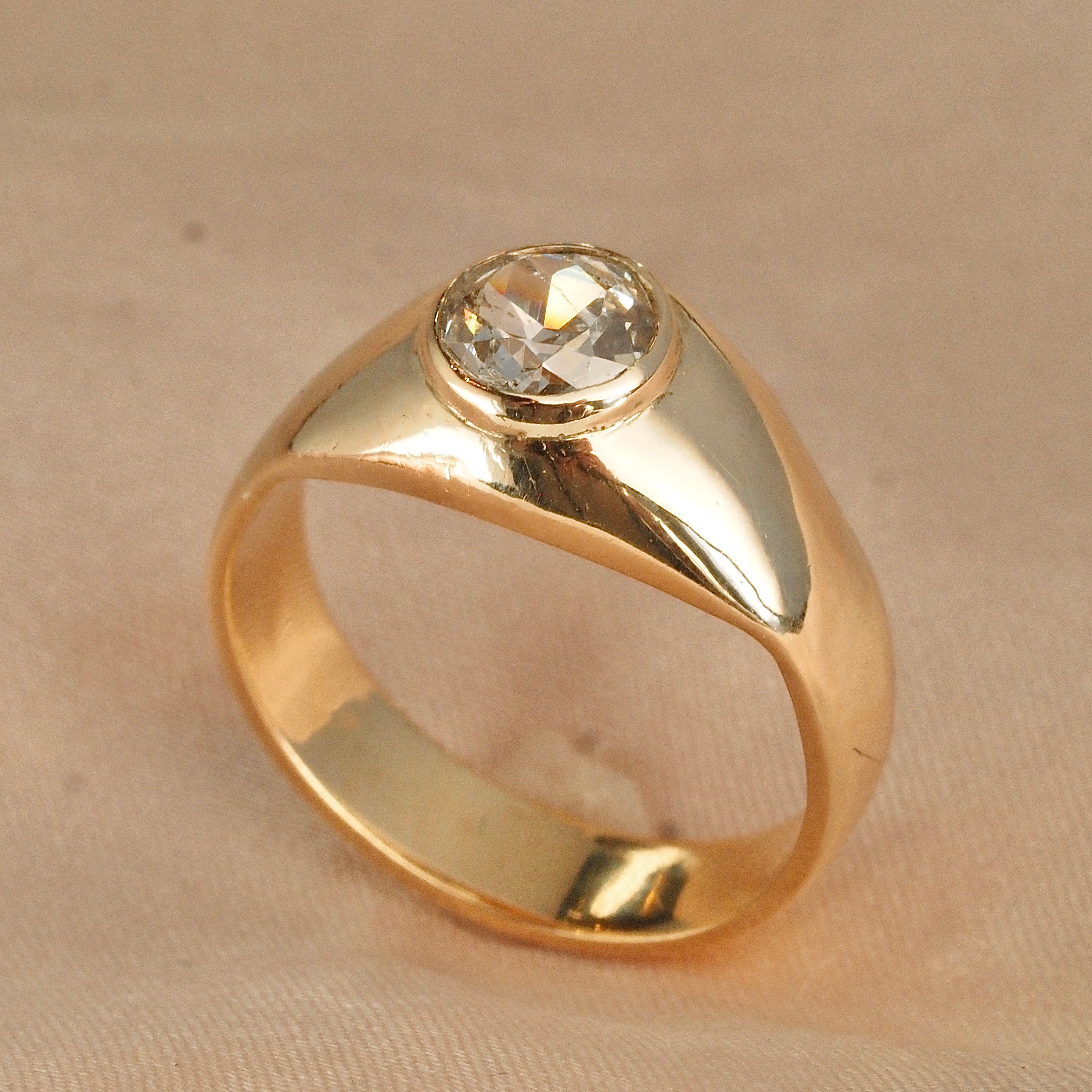 Vintage Old Mine Cut Diamond 14k Gold Dome Ring