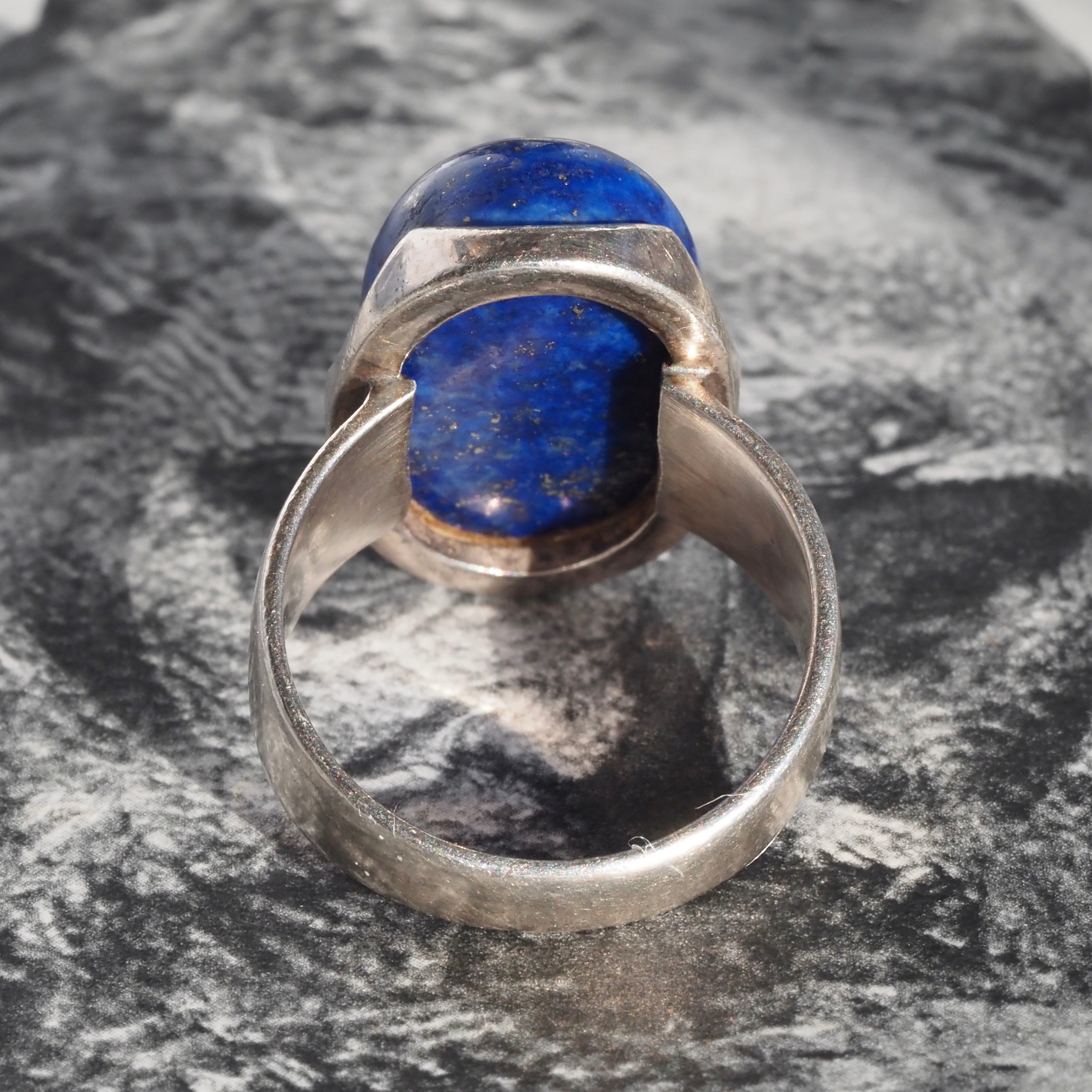 Vintage Chunky Lapis Sterling Silver Ring with Scalloped Bezel