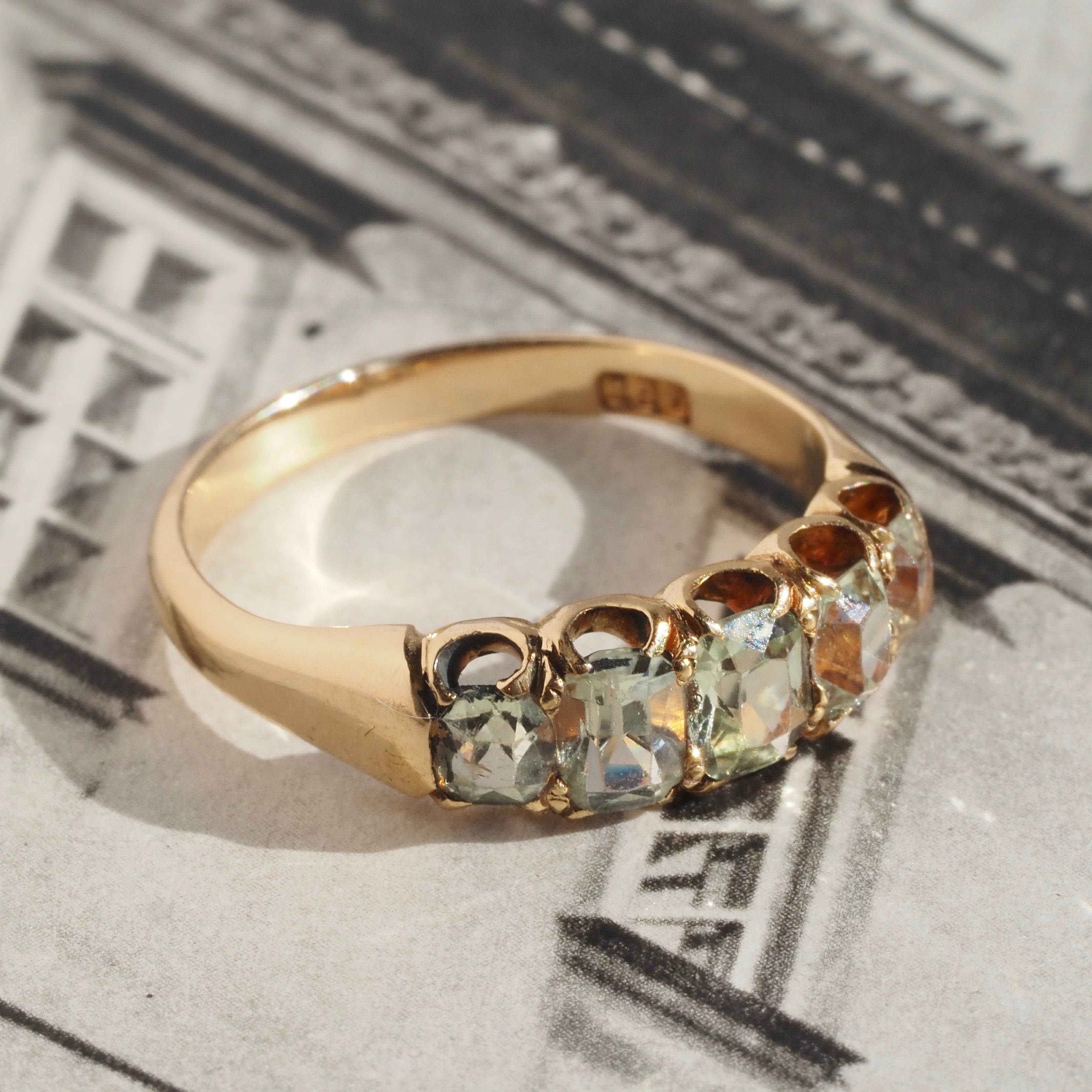 Antique Victorian Five Stone Chrysoberyl 18k Gold Ring