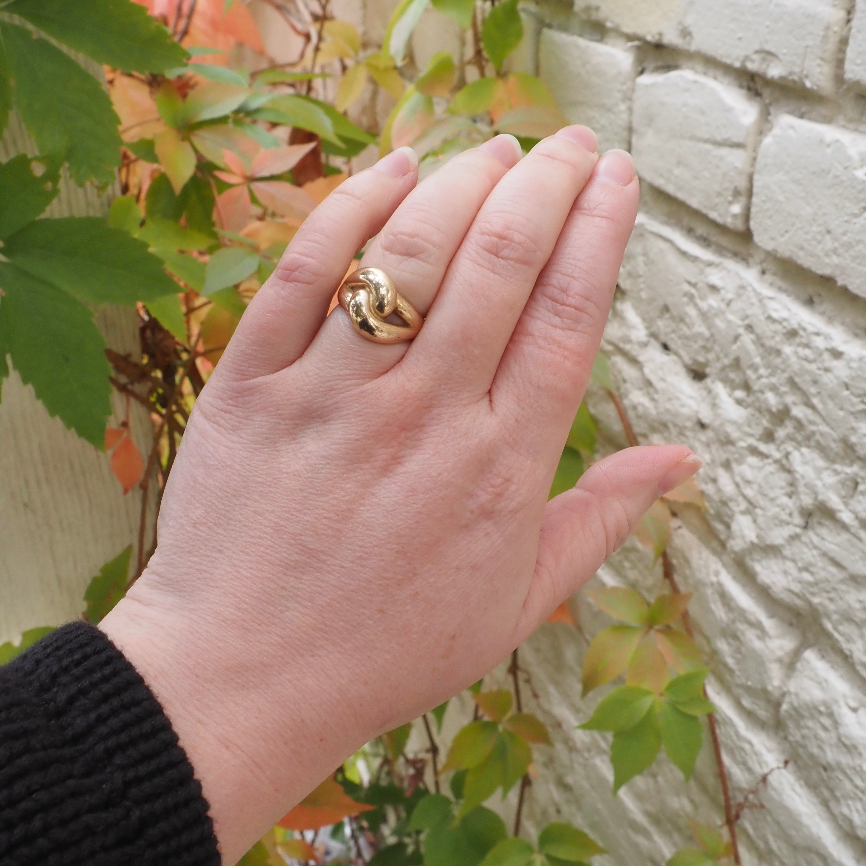 Vintage James Avery 14k Gold Large Knot Ring
