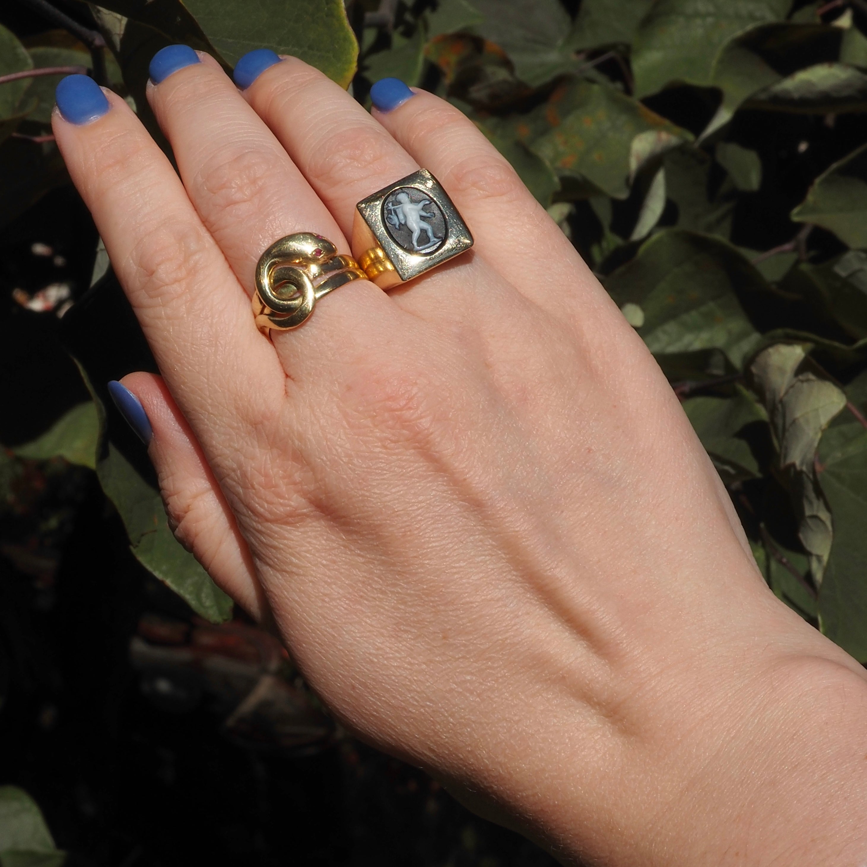 Antique Banded Agate Cherub Cameo Mounted in a Vintage 14k Gold Signet Ring