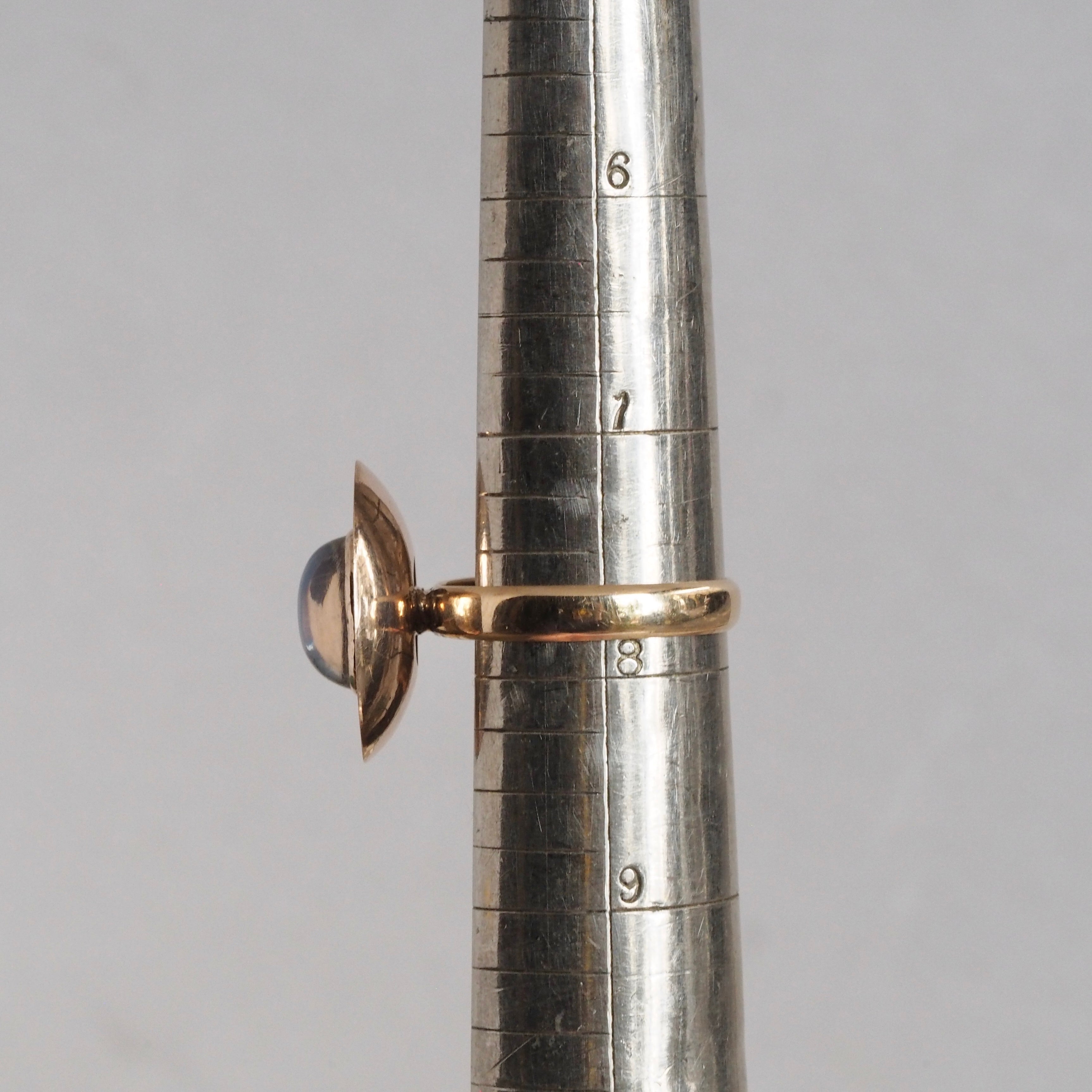 Midcentury Modern Mirrored 9k Gold Moonstone Ring