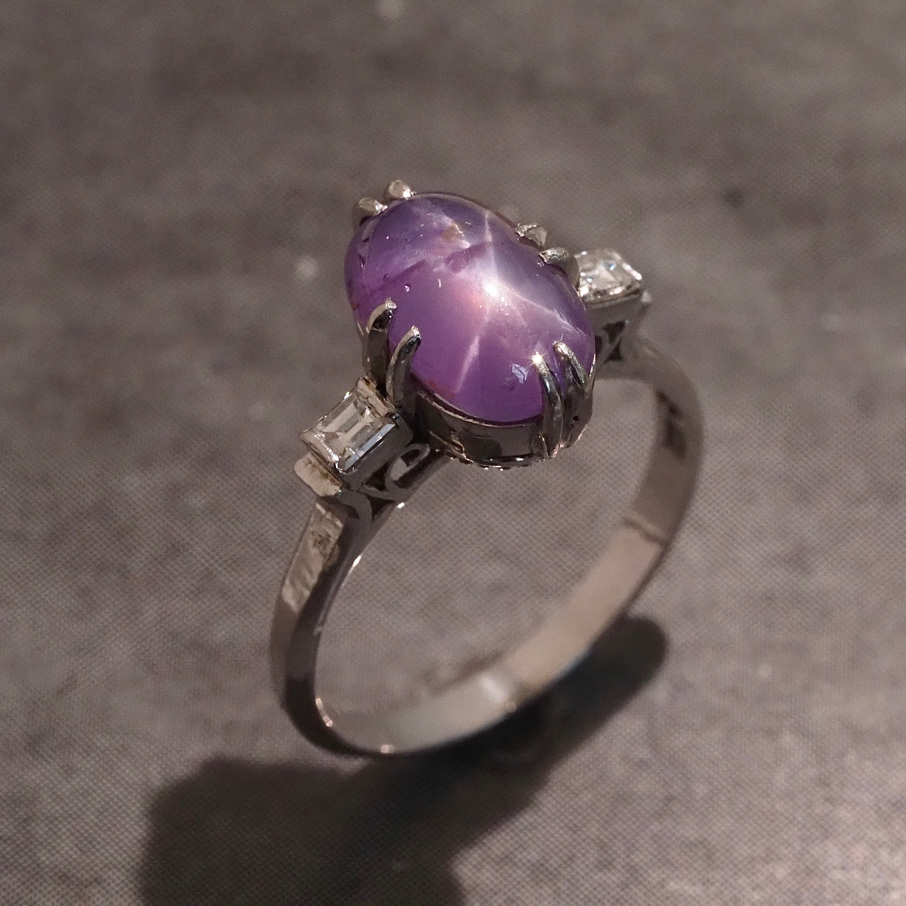 Antique Art Deco Purple Star Sapphire Diamond Platinum Ring