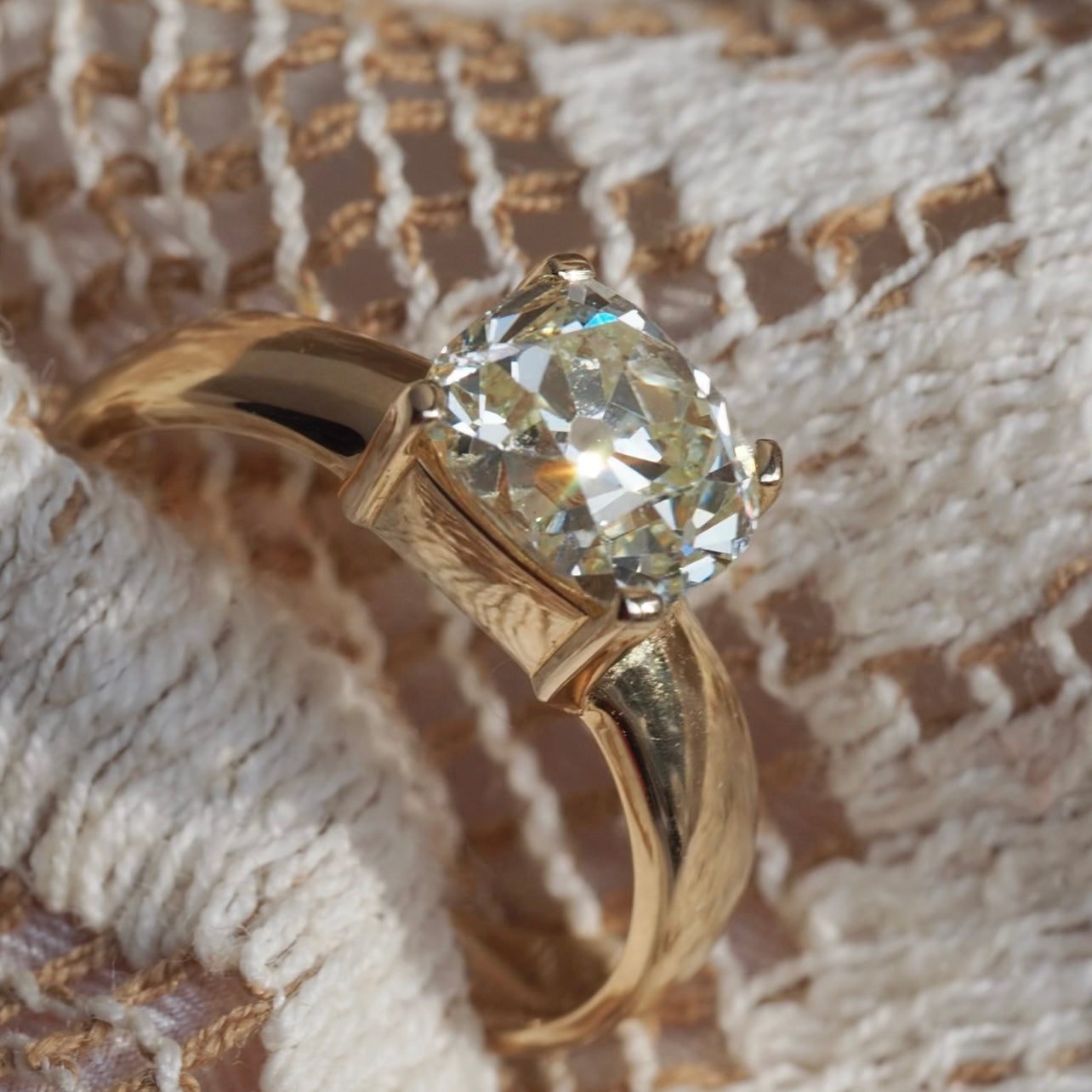Antique 1.62ct Old Mine Cut Cushion Diamond in 14k Gold Engagement Ring