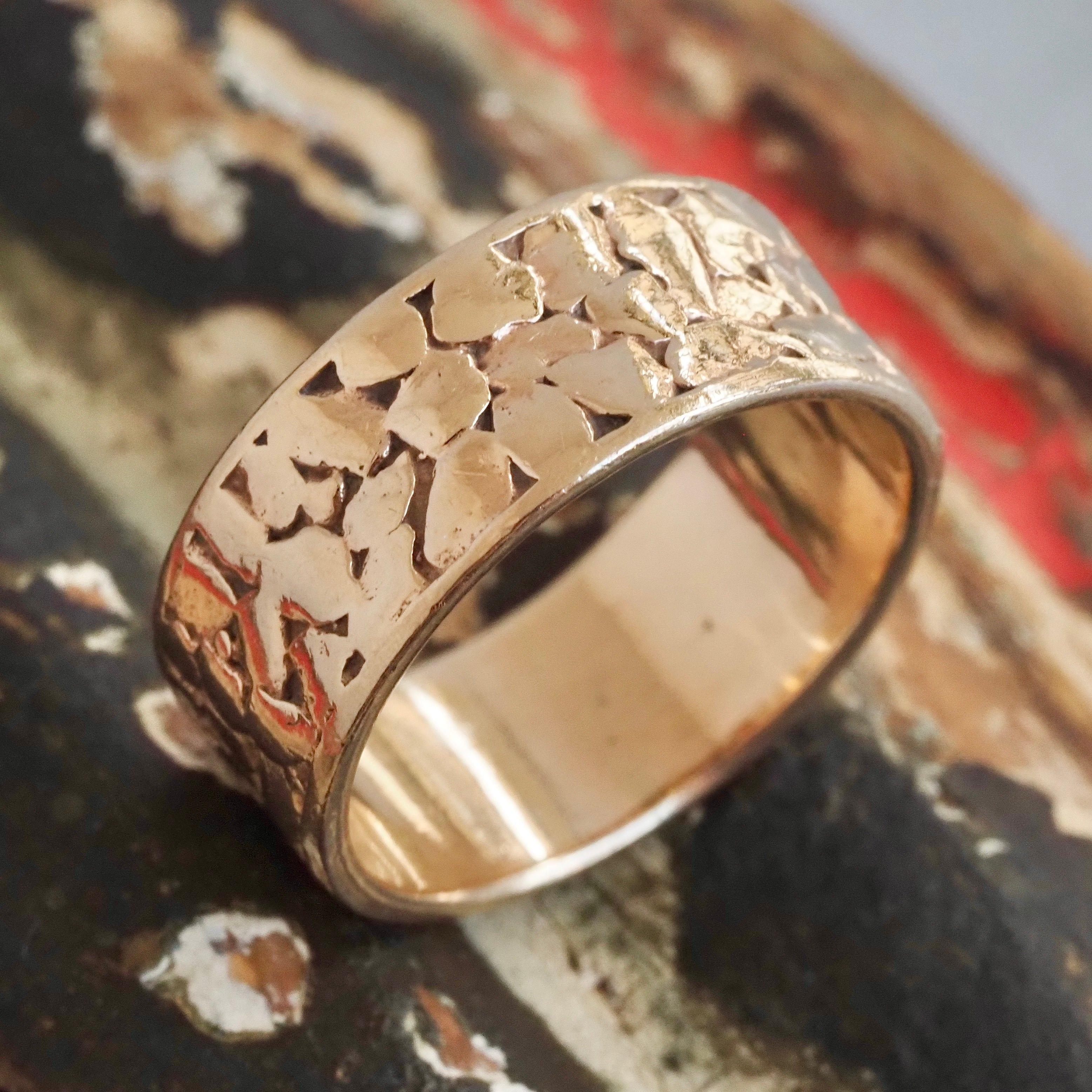 Vintage Cobblestone 14k Gold Wide Band