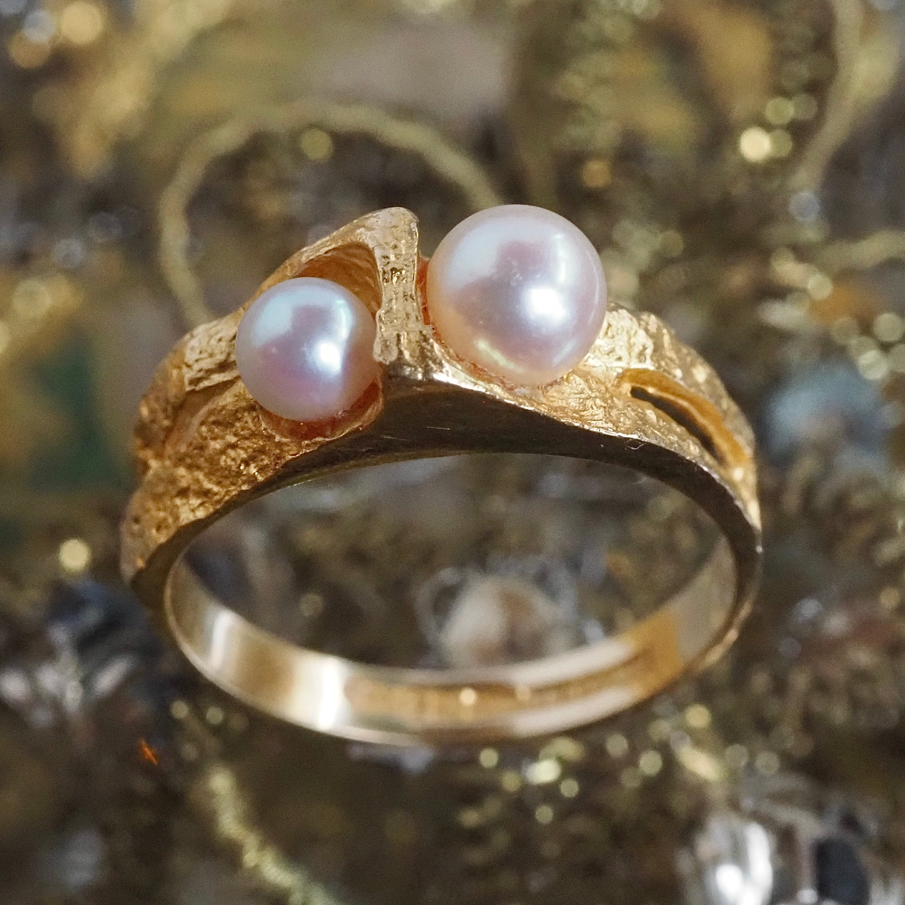 Vintage Modernist 18k Gold and Pearl Ring by Björn Weckström for Lapponia