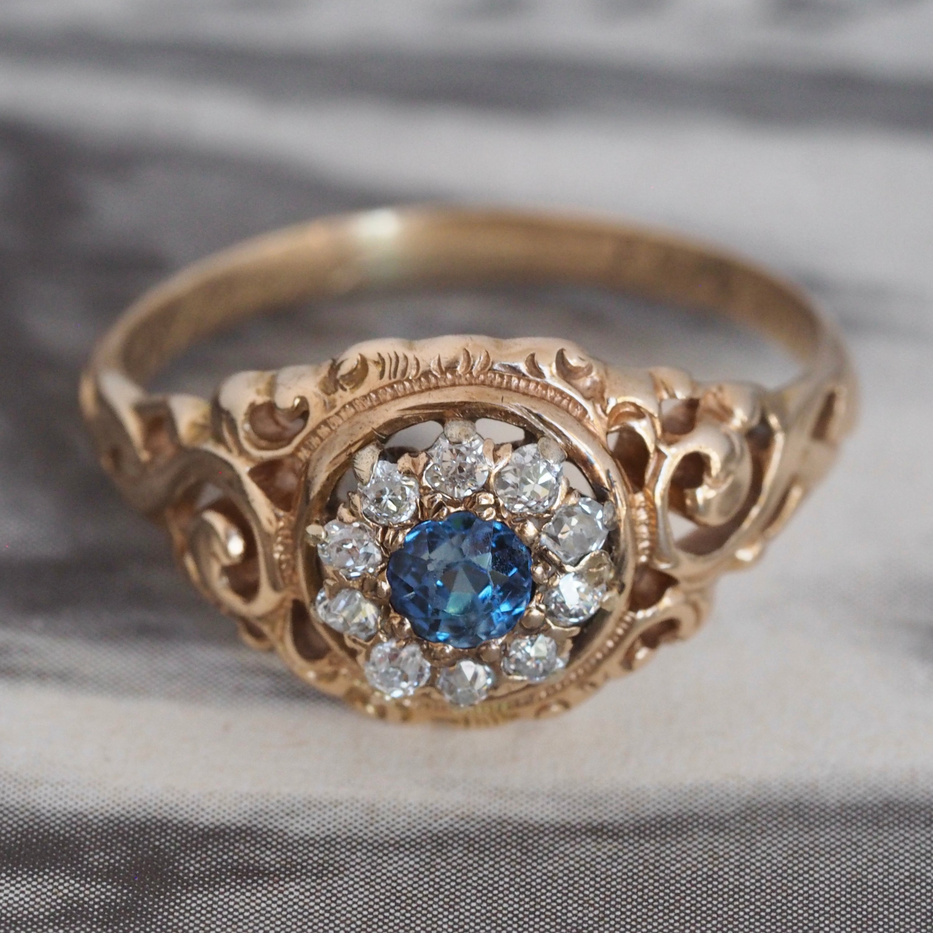 Art Nouveau 14k Gold Natural Sapphire and Diamond Halo Ring