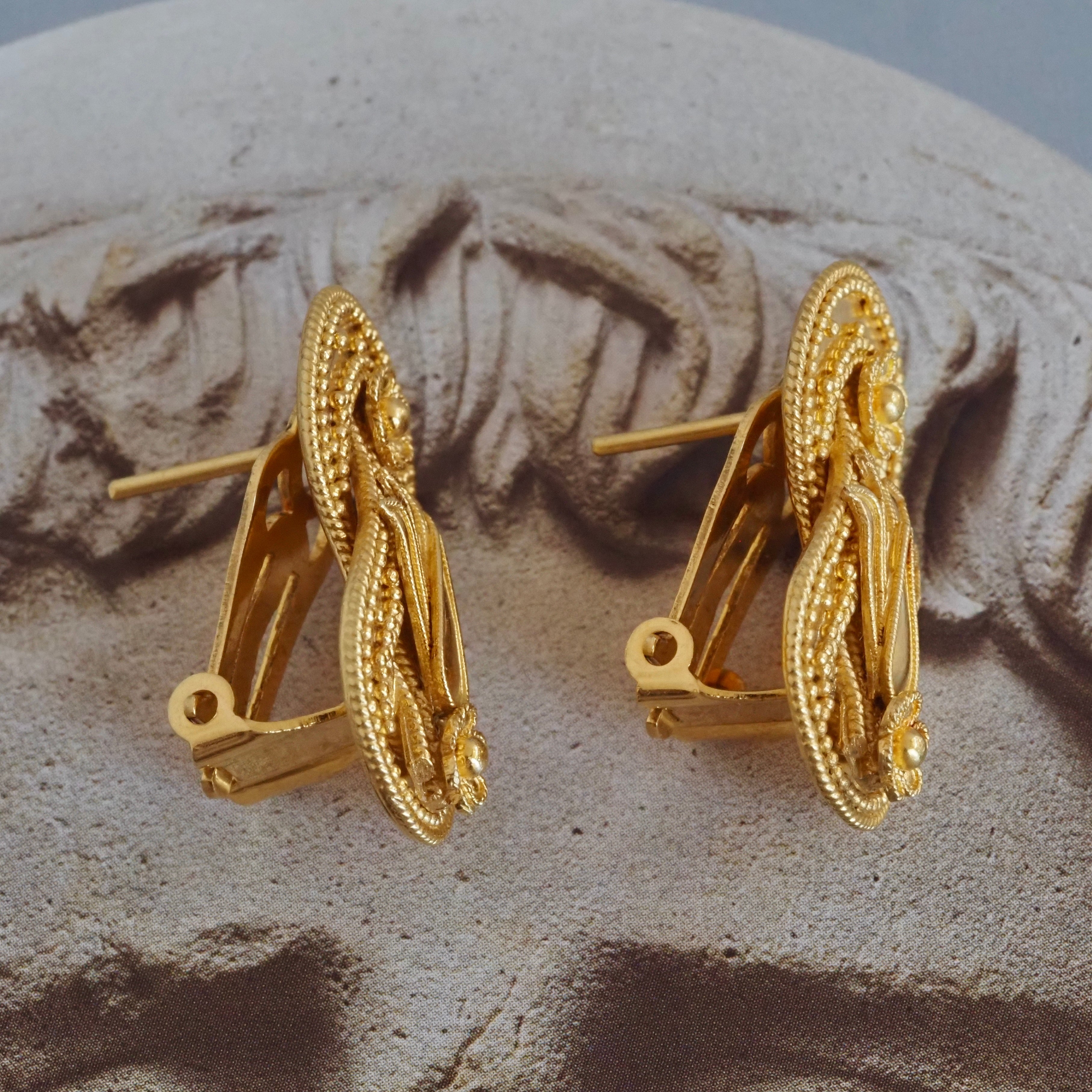 Ancient Greek Style 18k Gold Knot Earrings