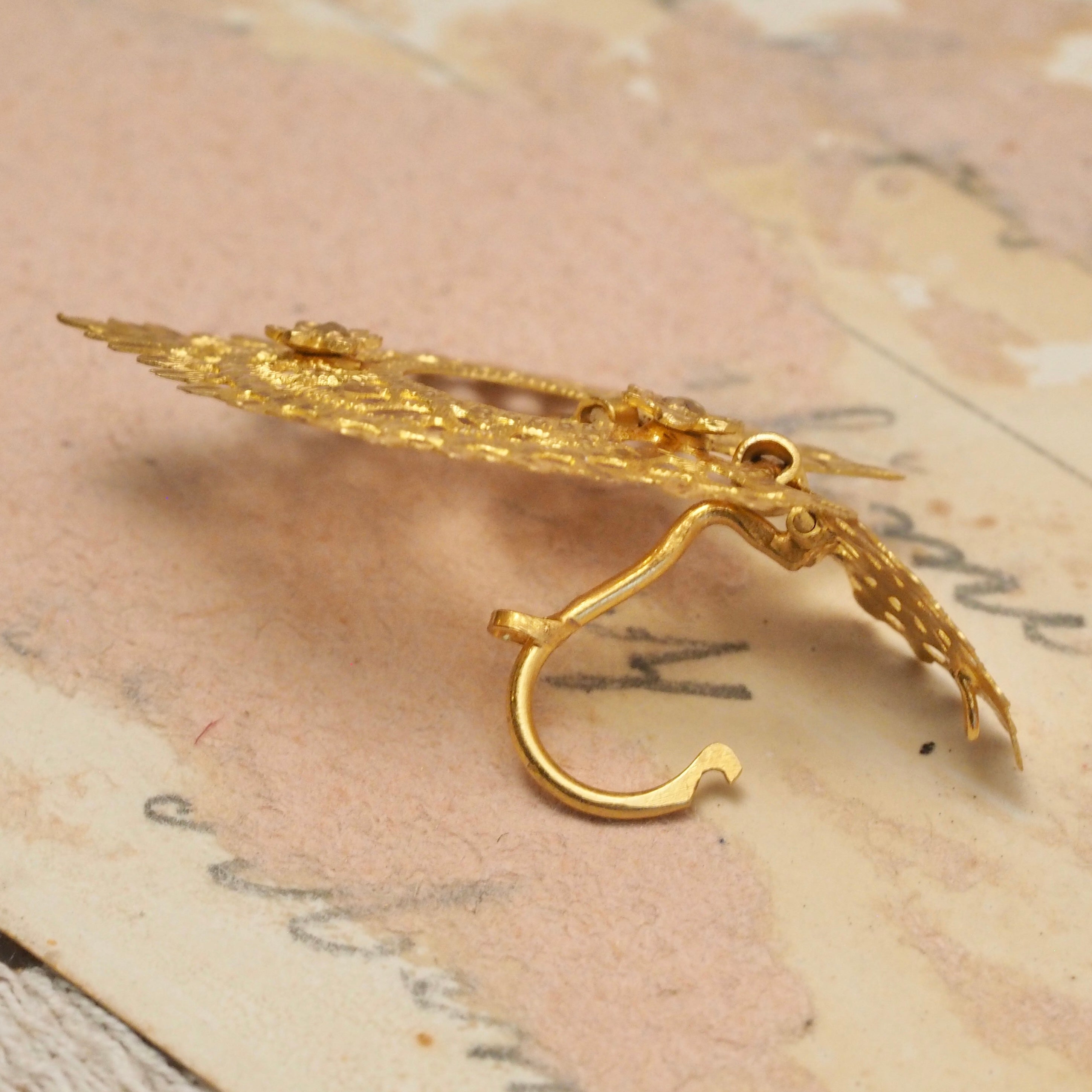 Vintage Portuguese 19k Gold Queen Earrings
