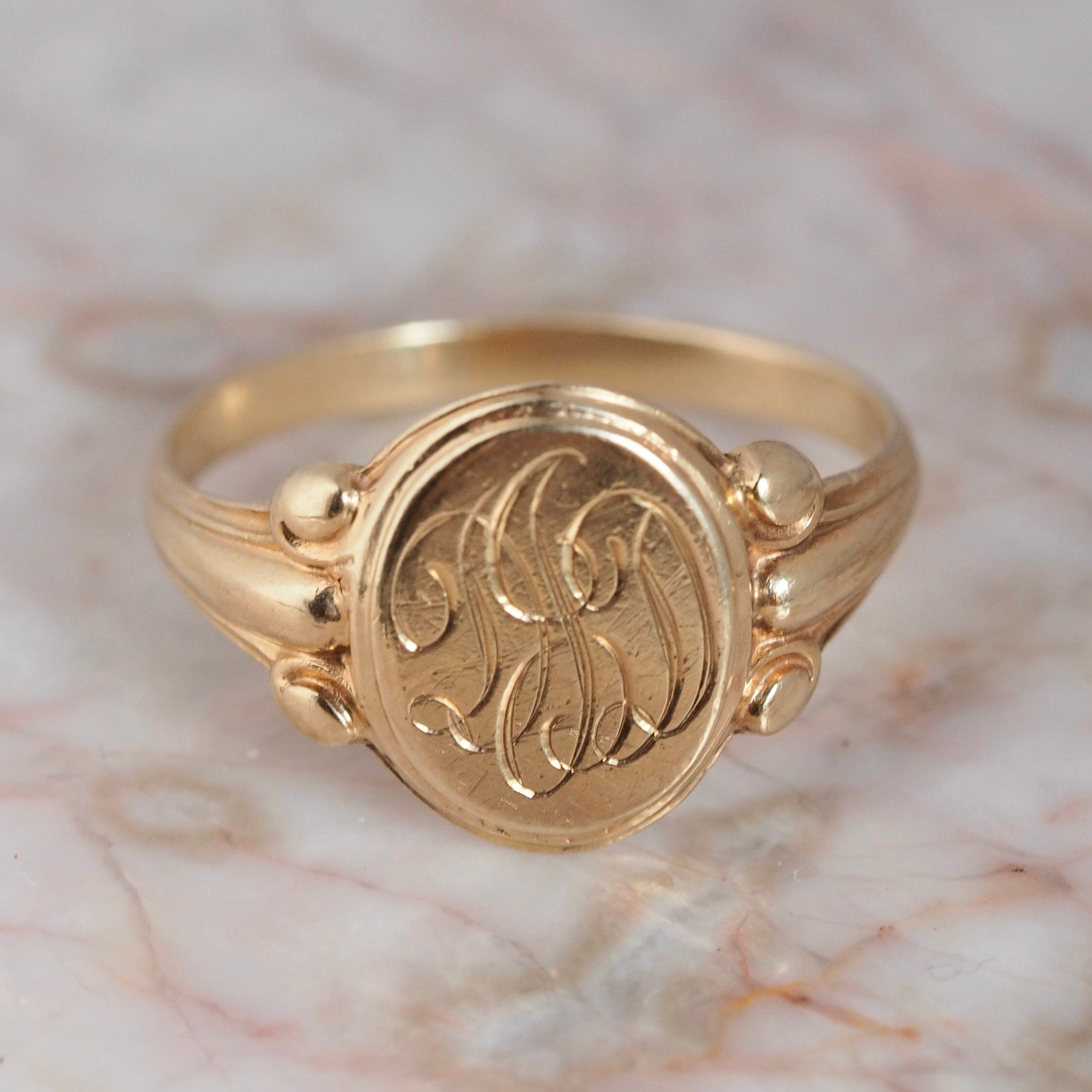 Antique 10k Signet Ring