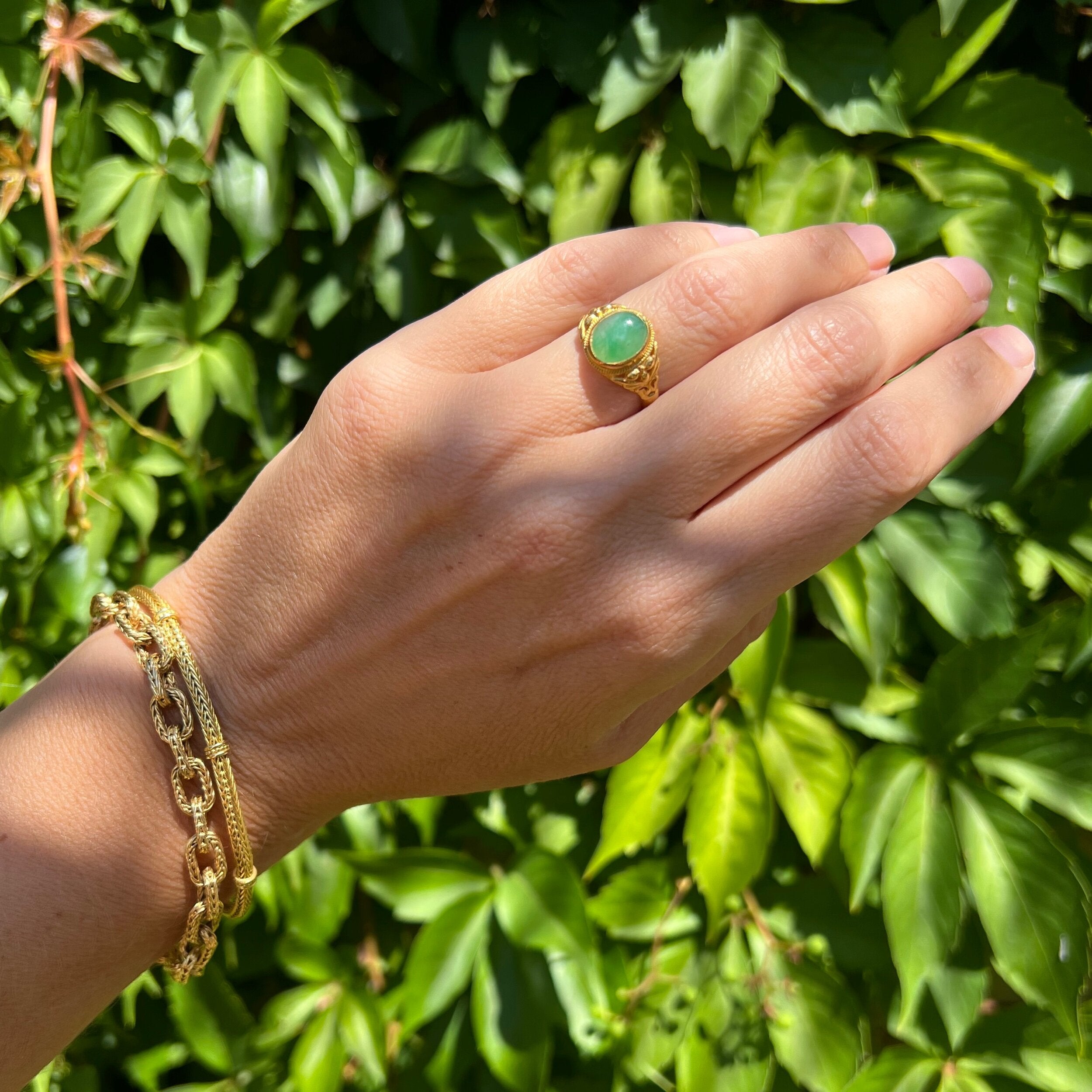 Antique 24k Gold Cabochon Jade Ring
