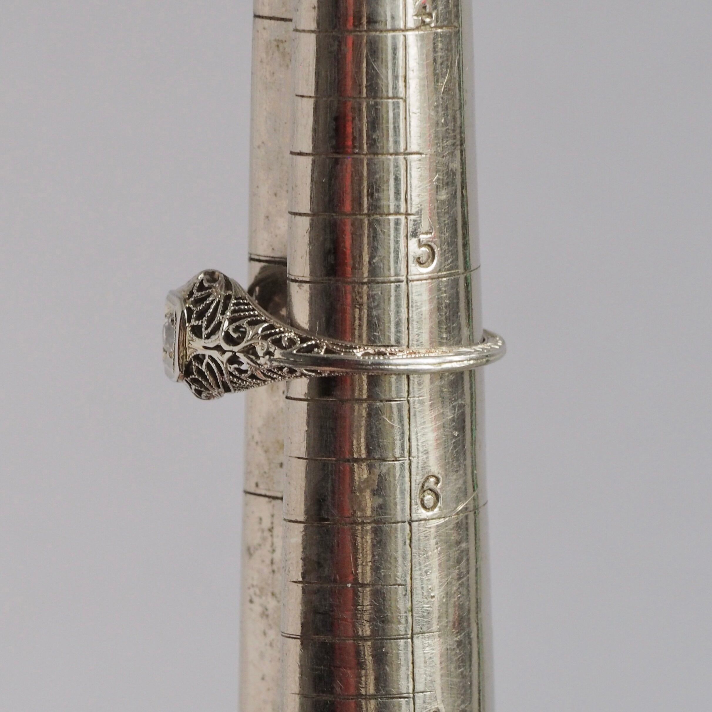 Art Deco 18k Gold Old Mine Cut Diamond Ring