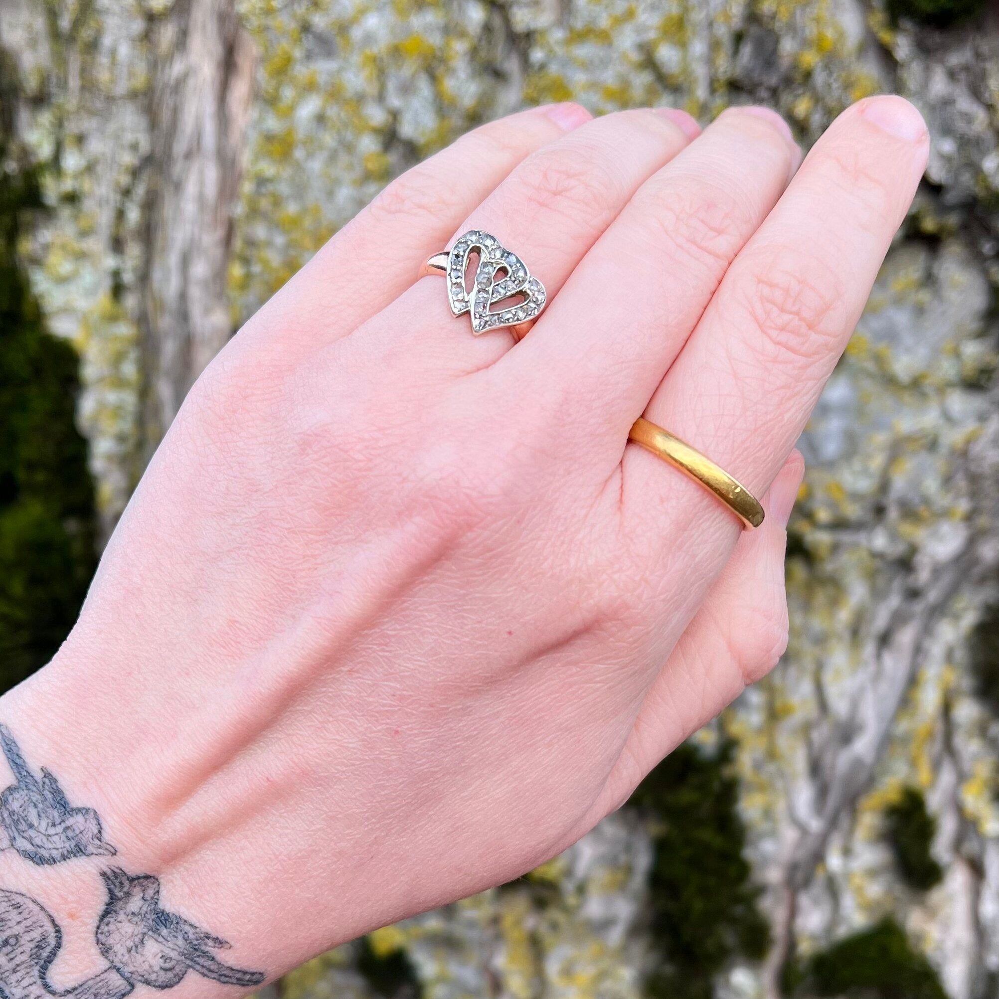 Antique Early Victorian 14k Gold Rose Cut Diamond Hearts Ring