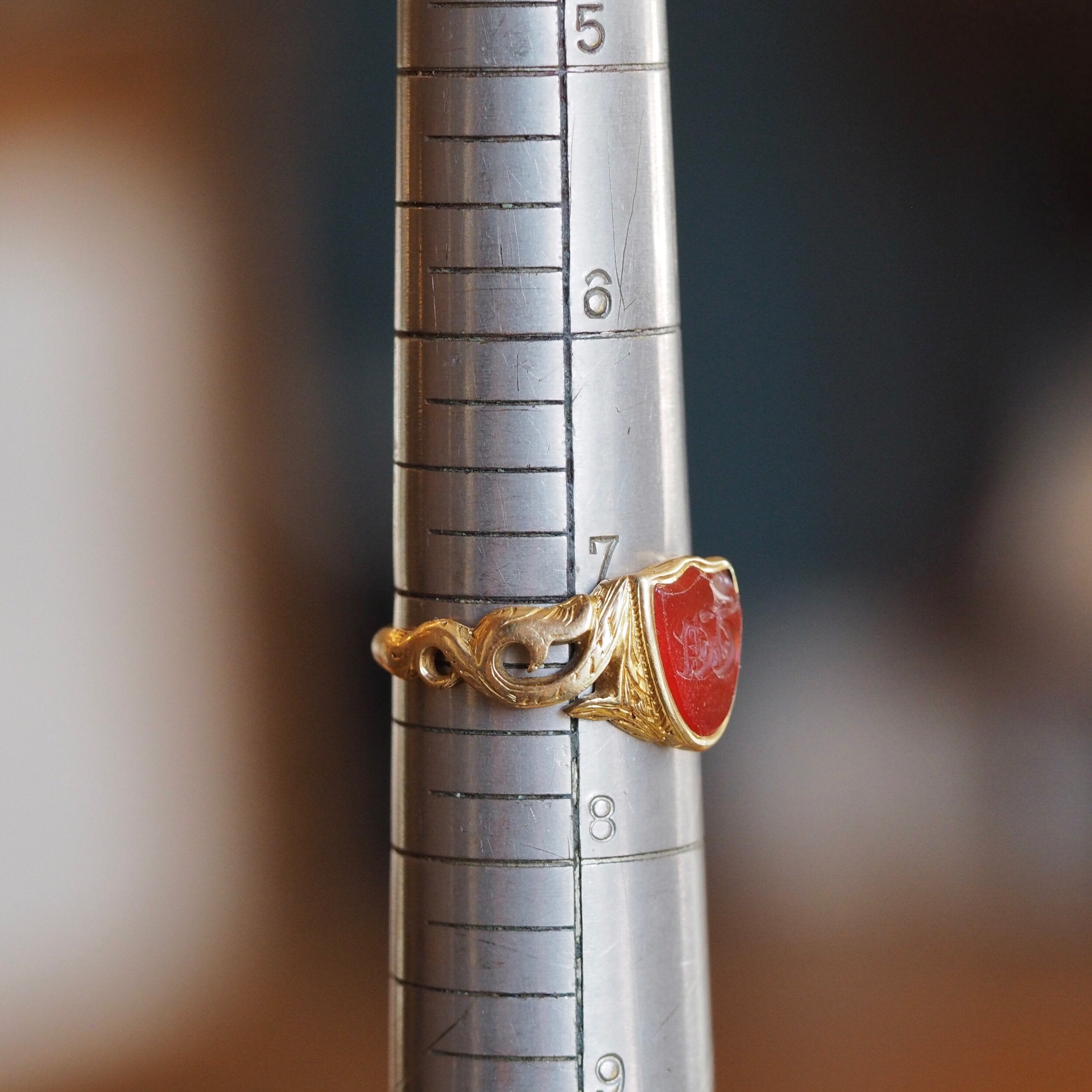 Antique Early Victorian 18k Gold Carnelian Intaglio Shield Signet Ring