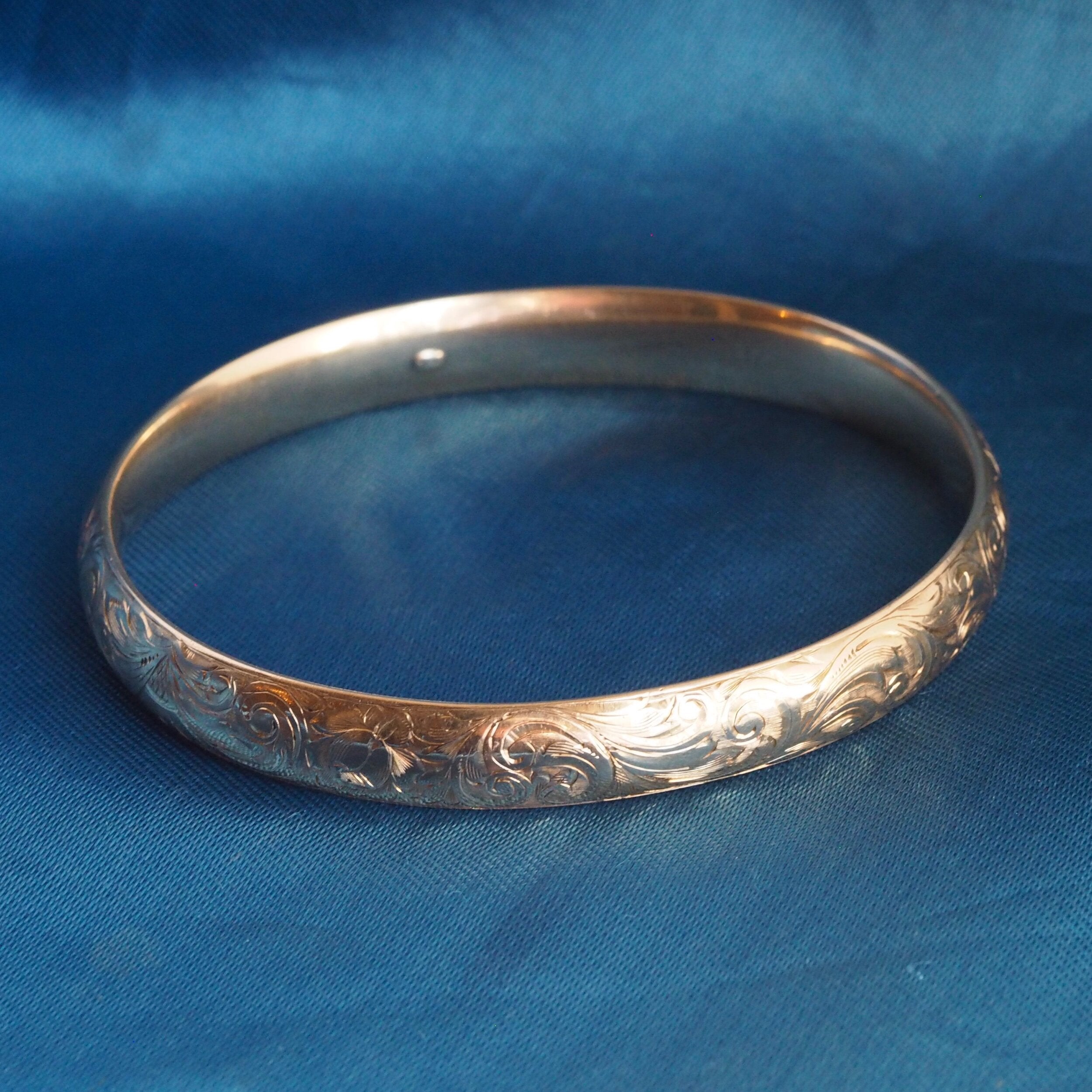 Antique Edwardian 14k Gold Engraved Floral Bangle