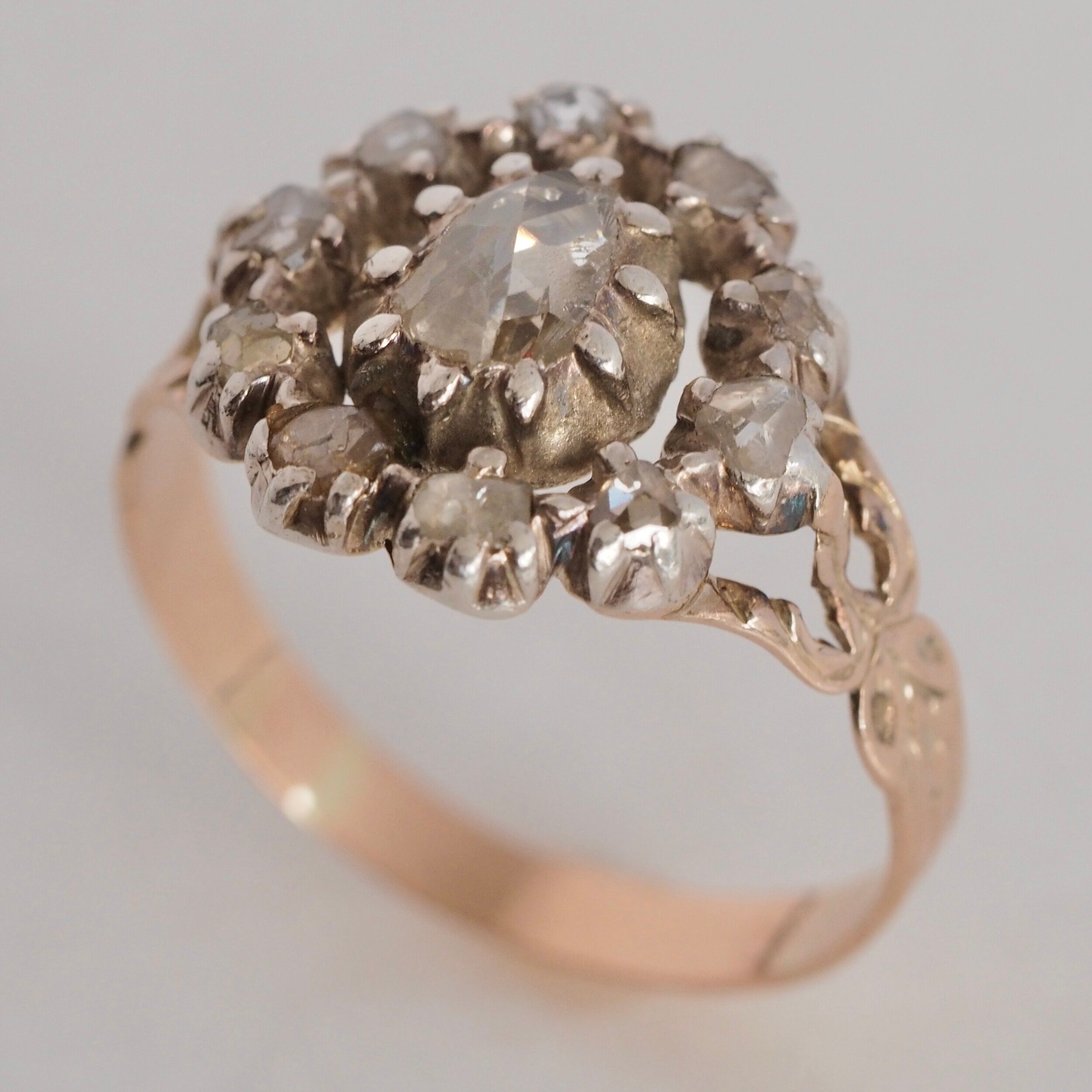 Antique Georgian 14k Gold Rose Cut Diamond Giardinetti Ring