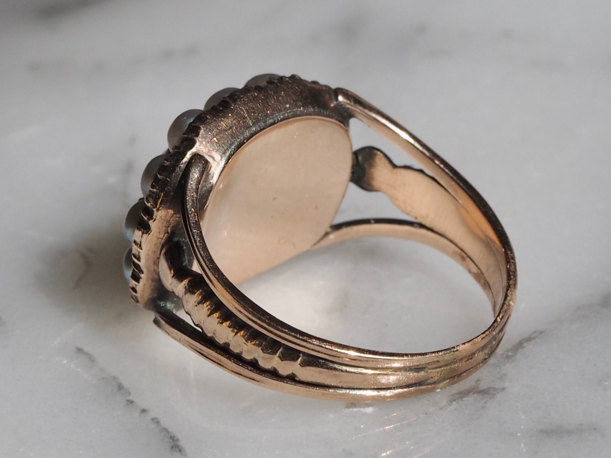 Antique Georgian 15k Gold Amethyst and Seed Pearl Ring