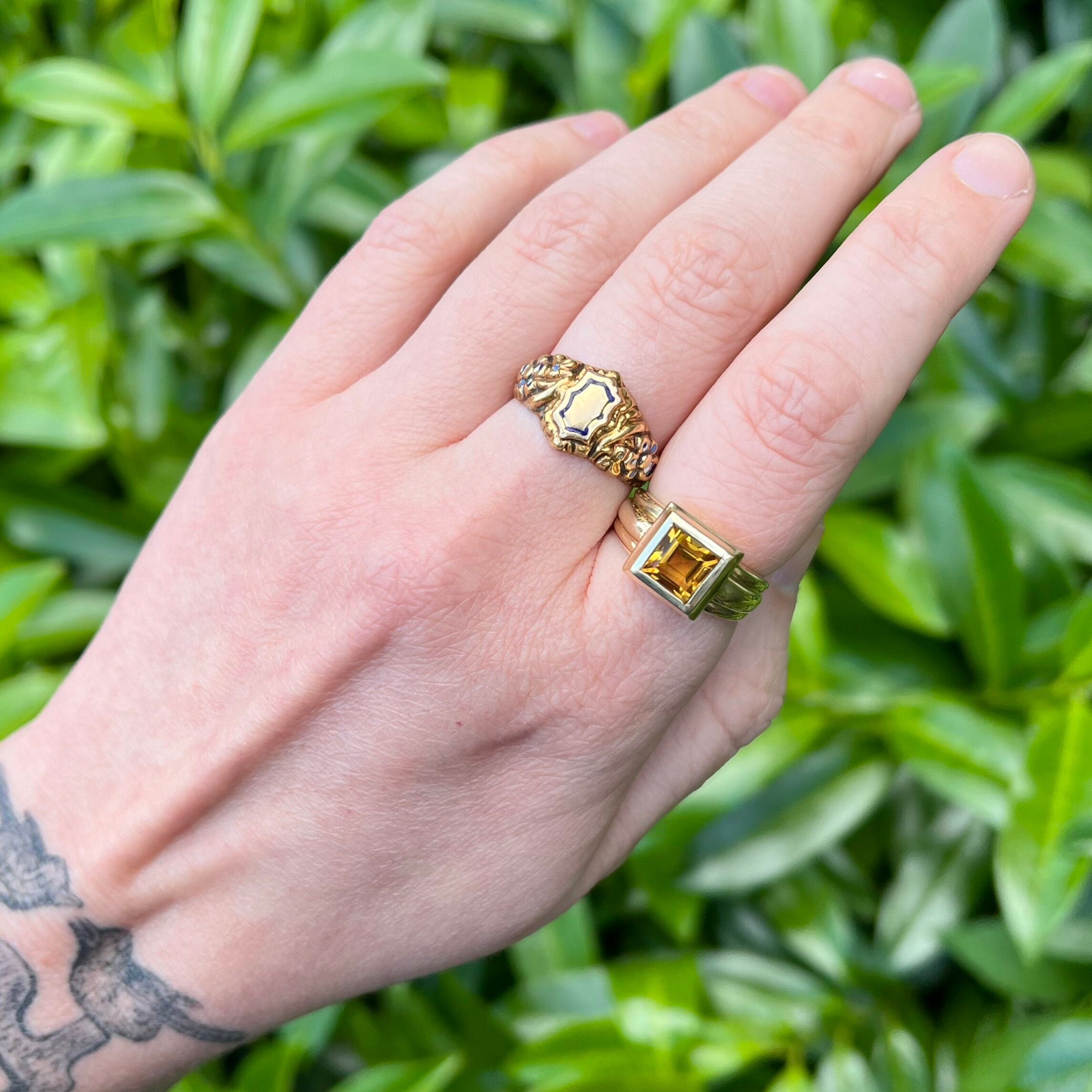 Antique Georgian/Early Victorian 18k Gold Enamel Ring