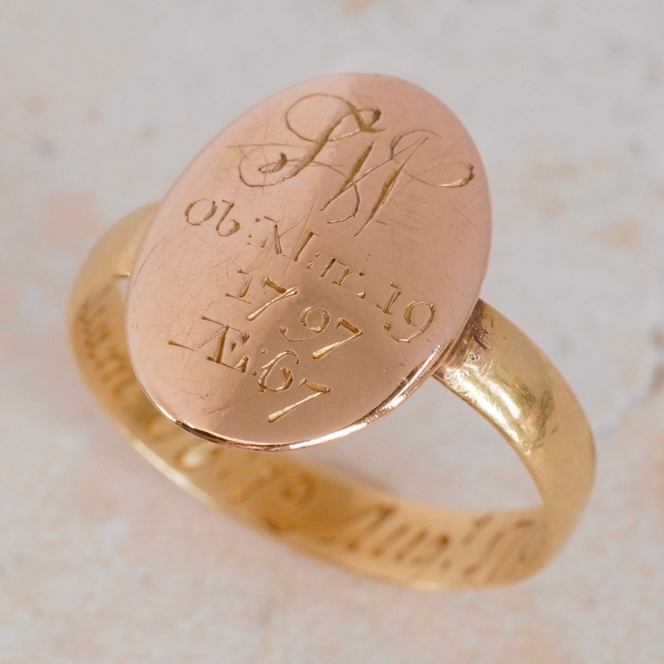 Antique Pre-Revolution American 22k Gold & 18k Gold Signet Ring