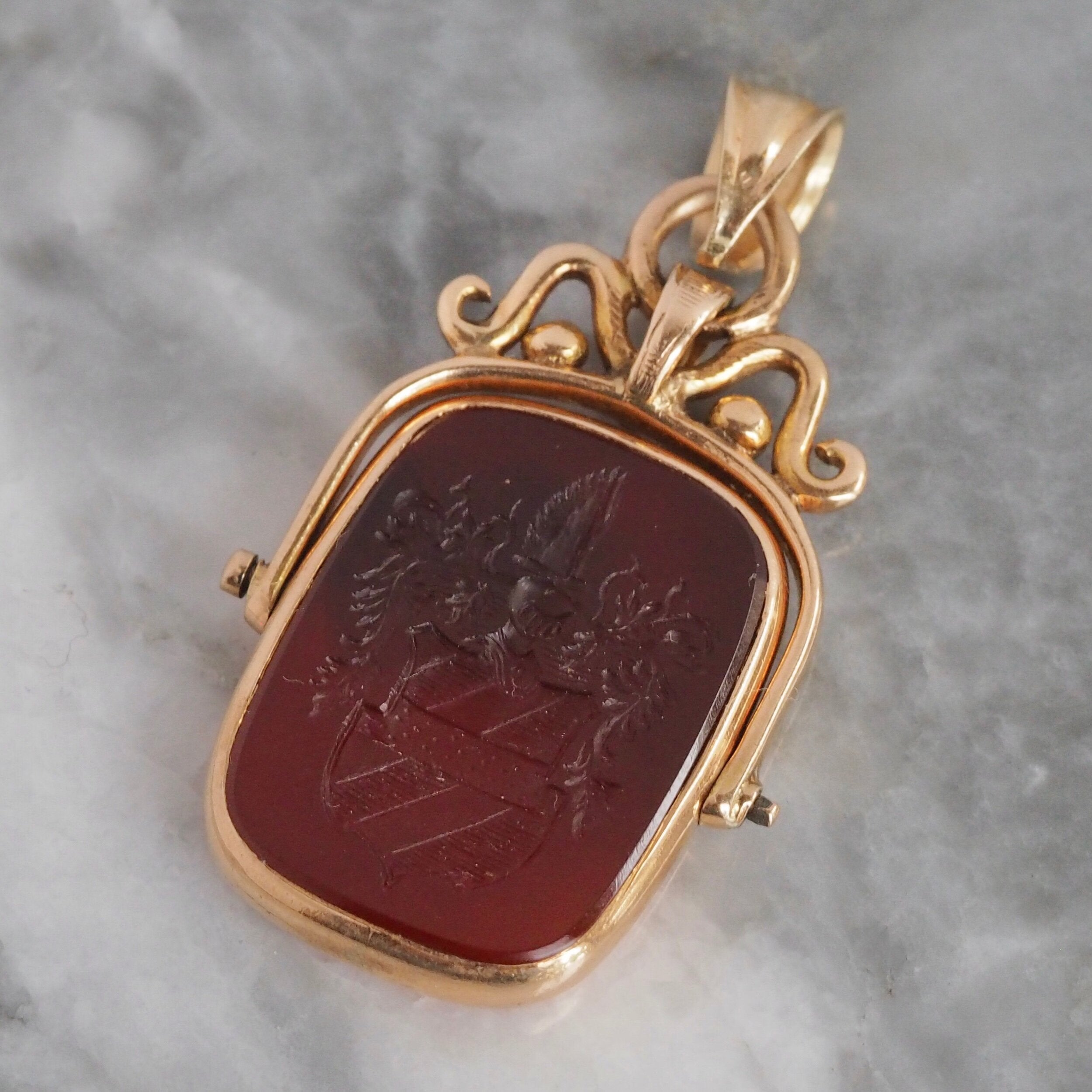 Antique Victorian 14k Gold Carnelian Intaglio Swivel Pendant