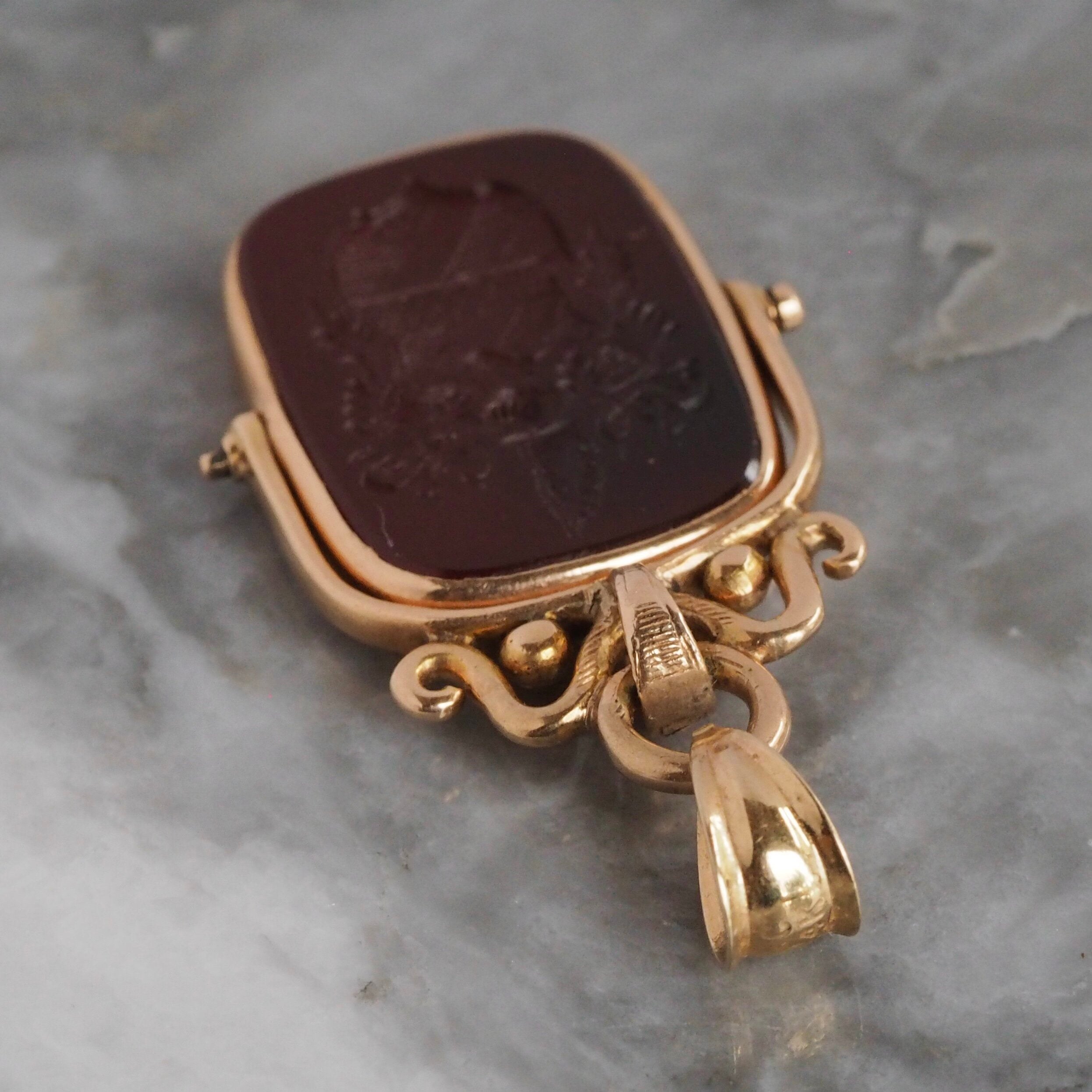 Antique Victorian 14k Gold Carnelian Intaglio Swivel Pendant