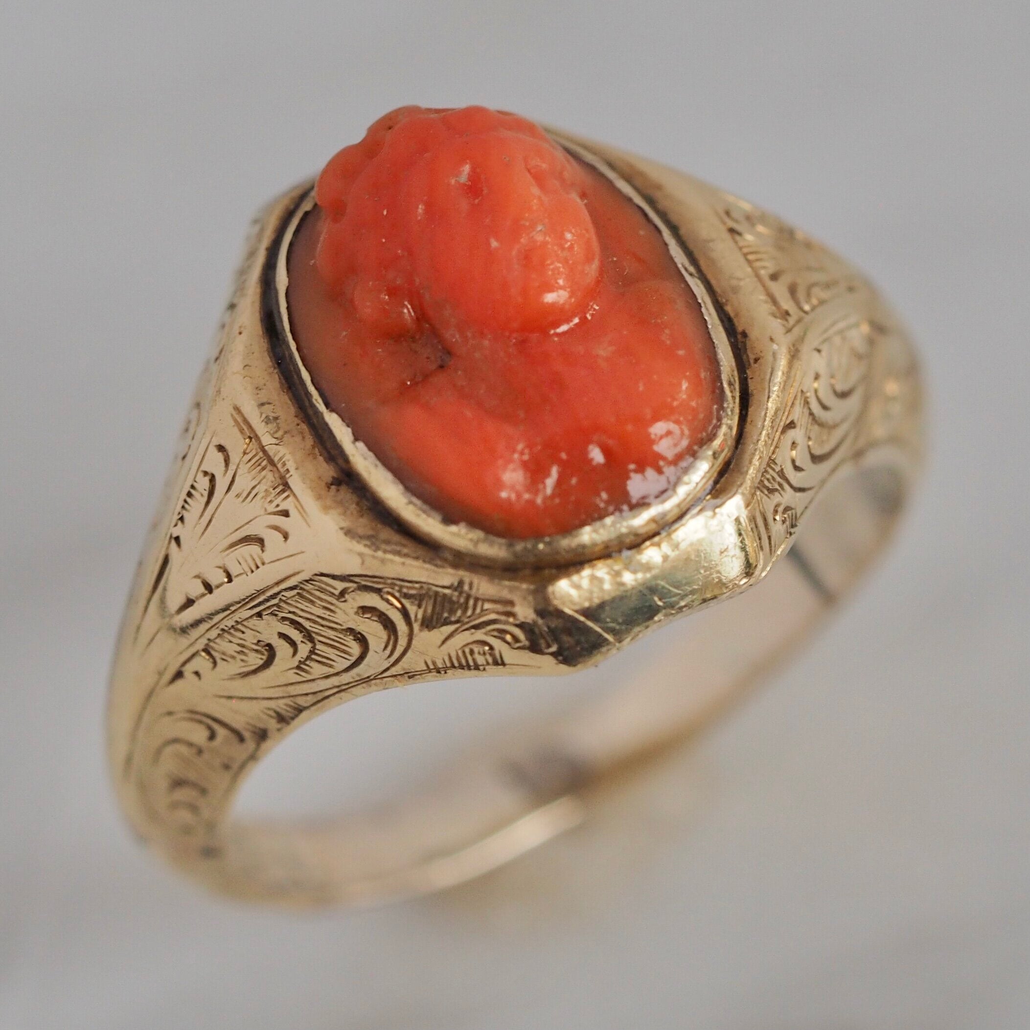 Antique Victorian 14k Gold Coral Cameo Ring