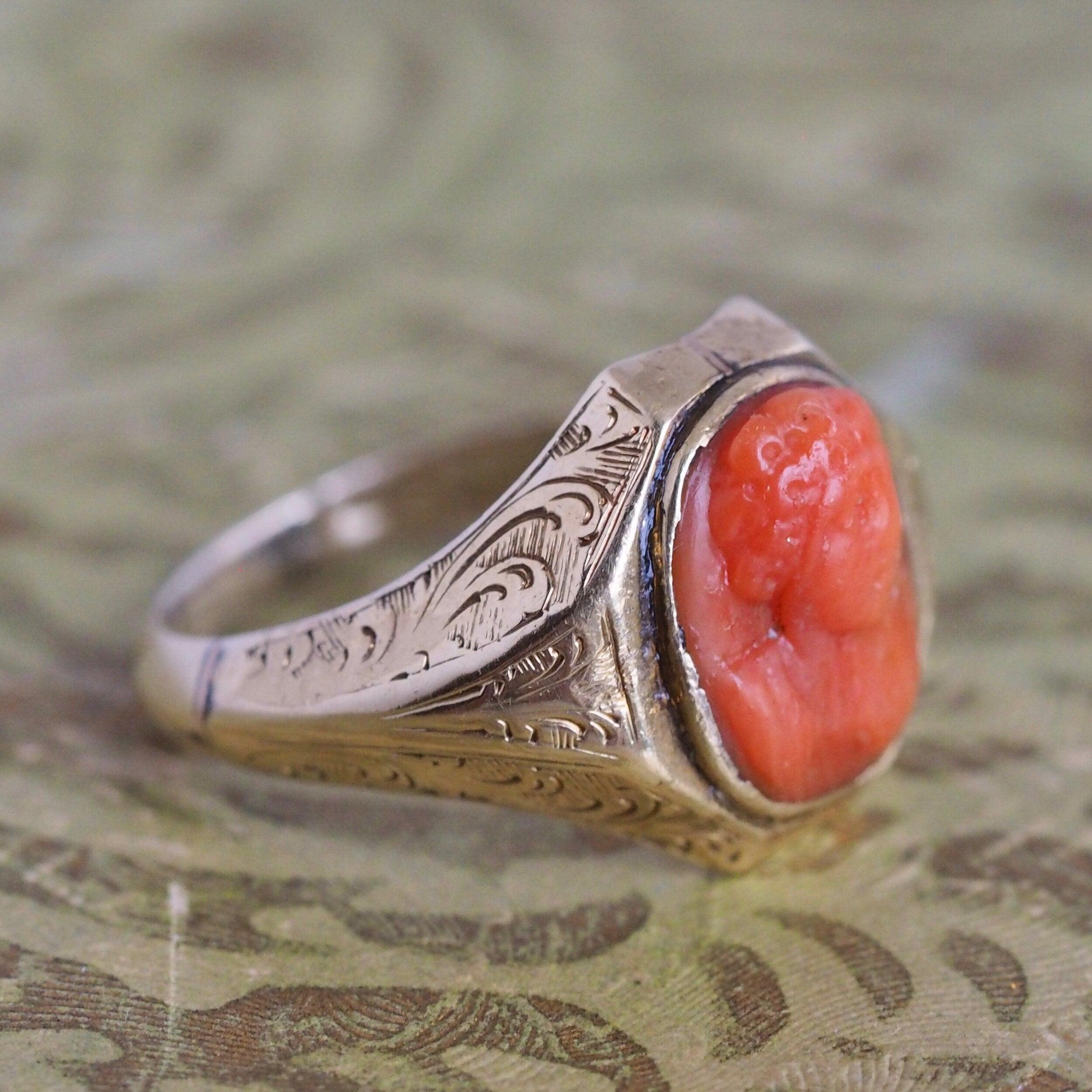 Antique Victorian 14k Gold Coral Cameo Ring