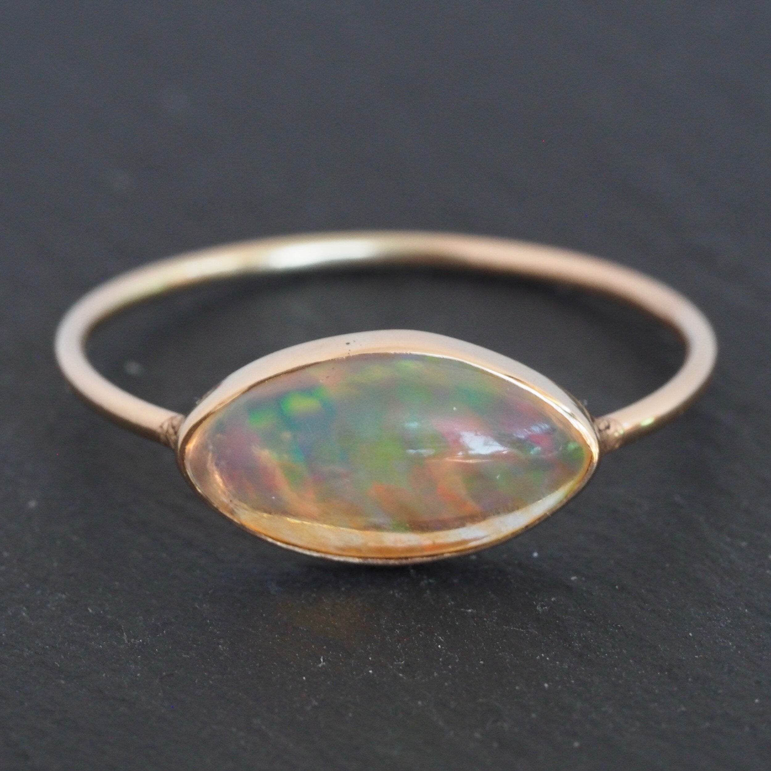 Antique Victorian 14k Gold Jelly Opal Ring