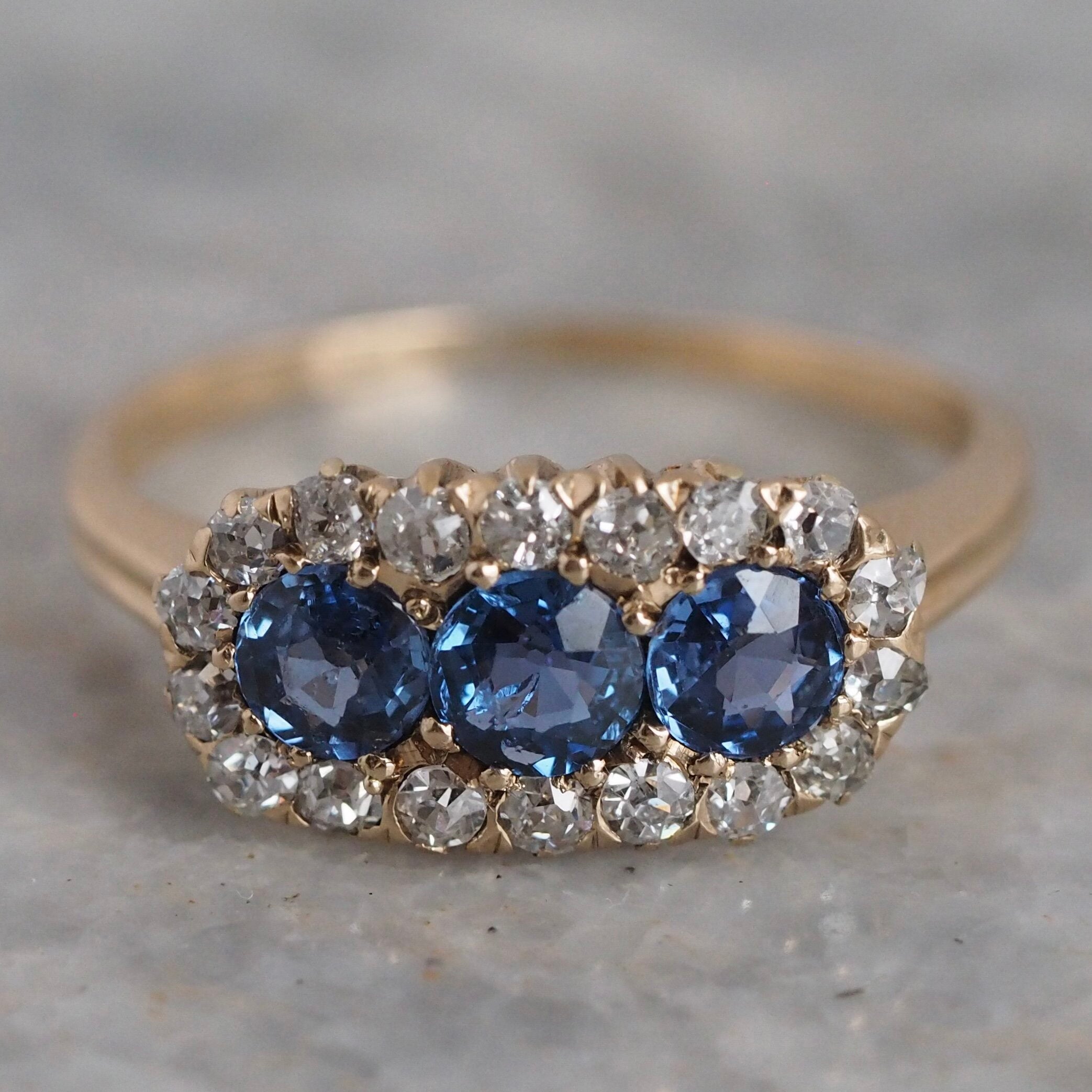 Antique Victorian 14k Gold Natural Sapphire and Old Mine Cut Diamond Ring
