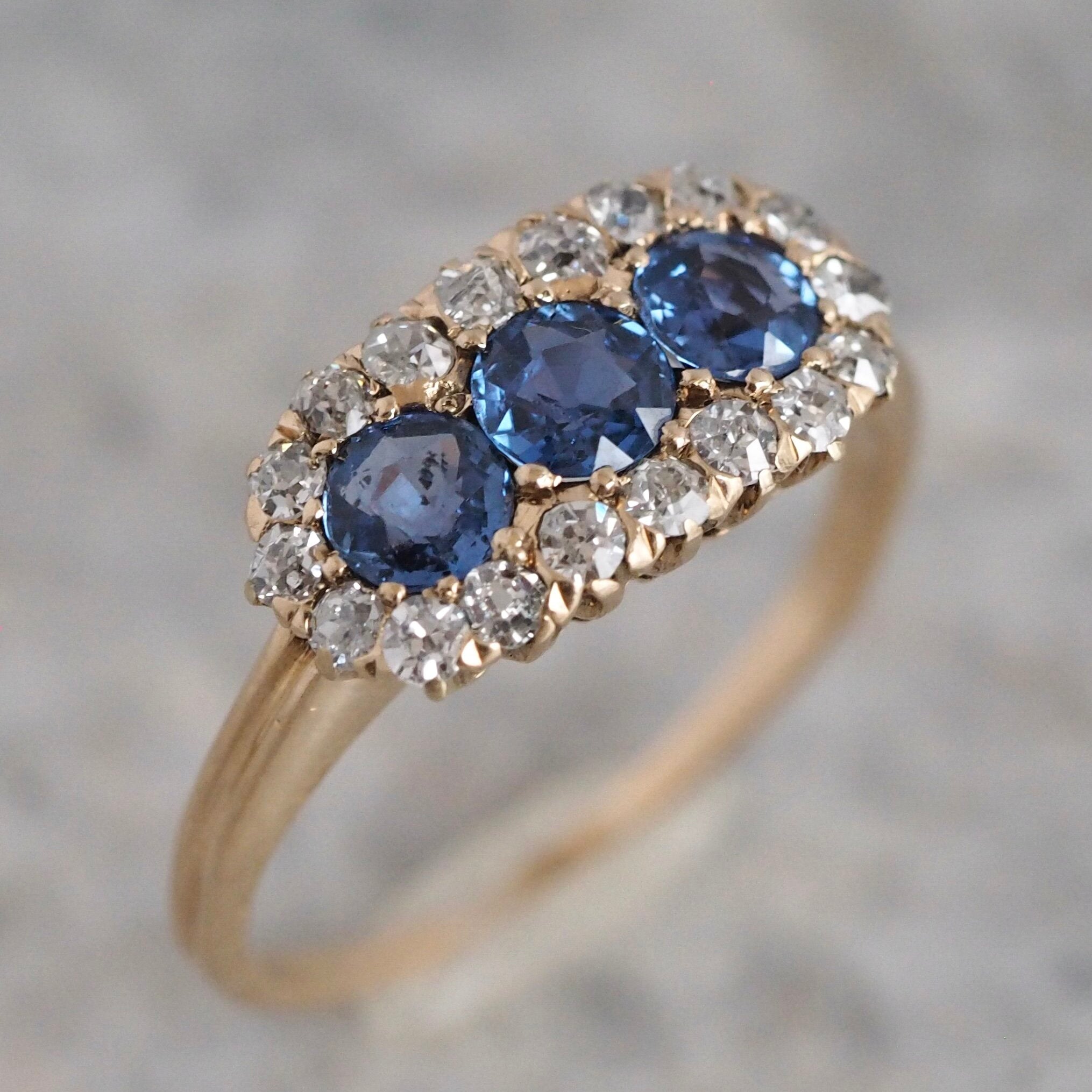 Antique Victorian 14k Gold Natural Sapphire and Old Mine Cut Diamond Ring