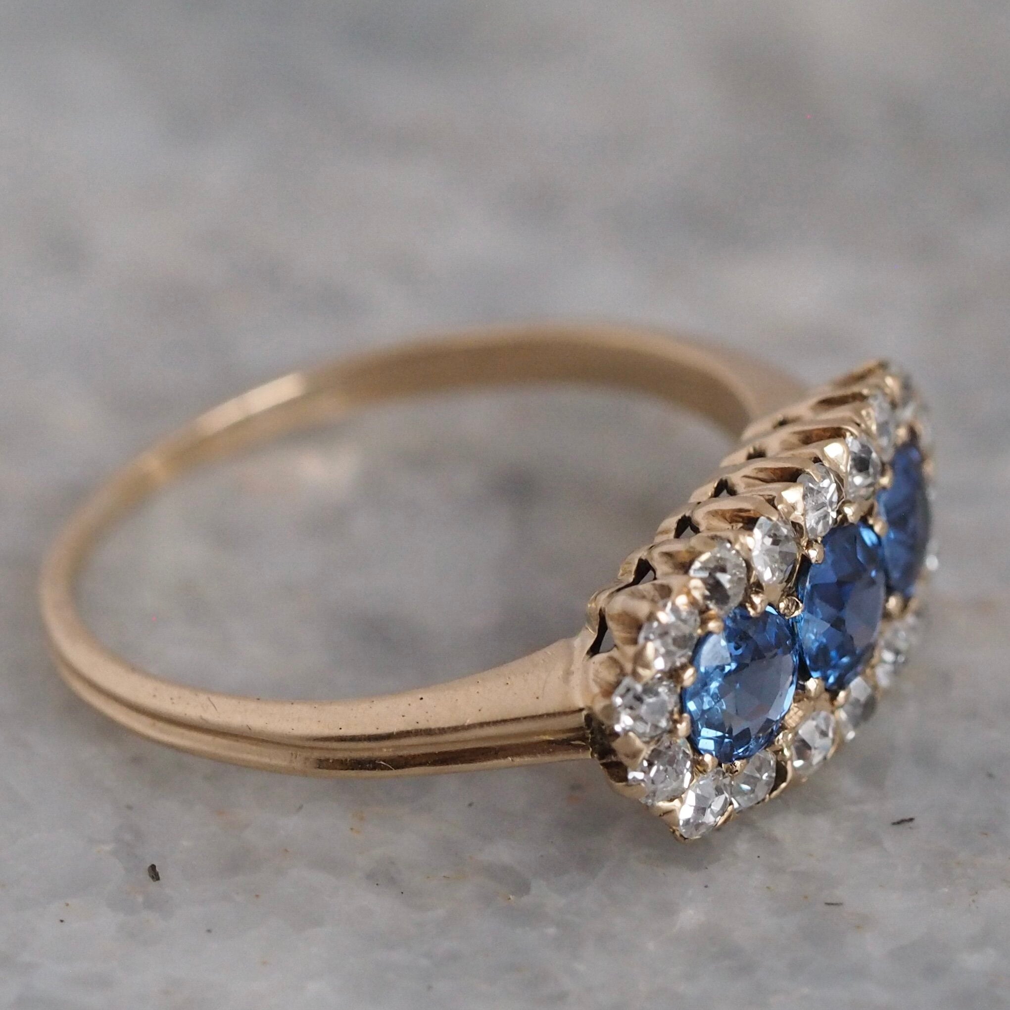 Antique Victorian 14k Gold Natural Sapphire and Old Mine Cut Diamond Ring