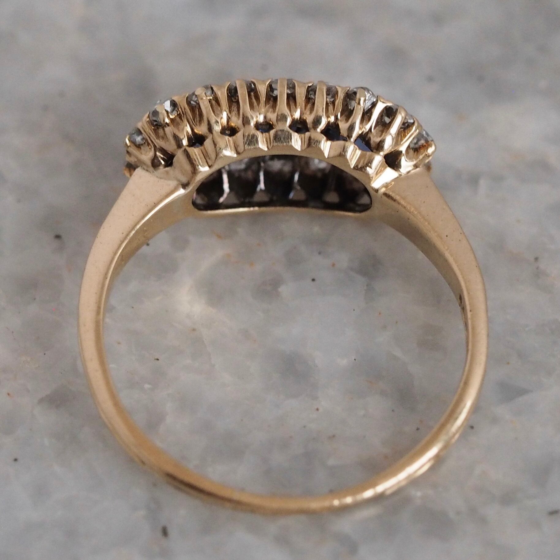 Antique Victorian 14k Gold Natural Sapphire and Old Mine Cut Diamond Ring