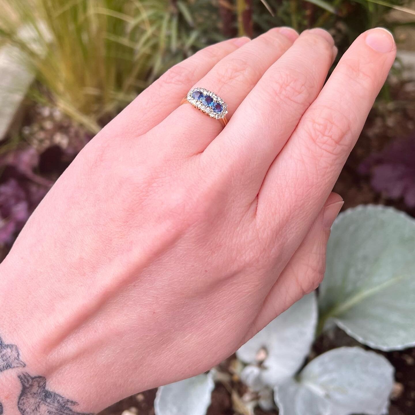 Antique Victorian 14k Gold Natural Sapphire and Old Mine Cut Diamond Ring