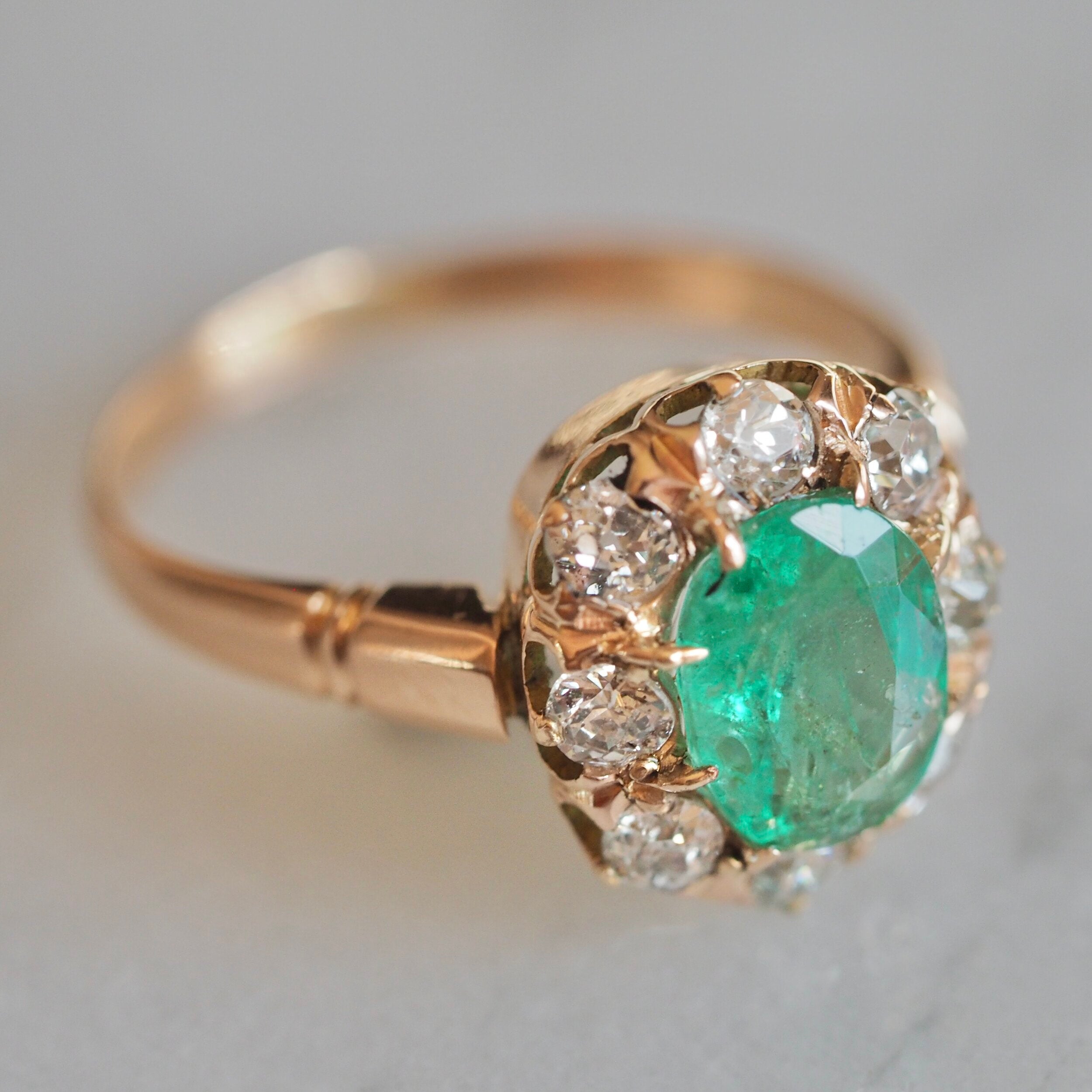 Antique Victorian 18k Gold Emerald and Diamond Halo Ring
