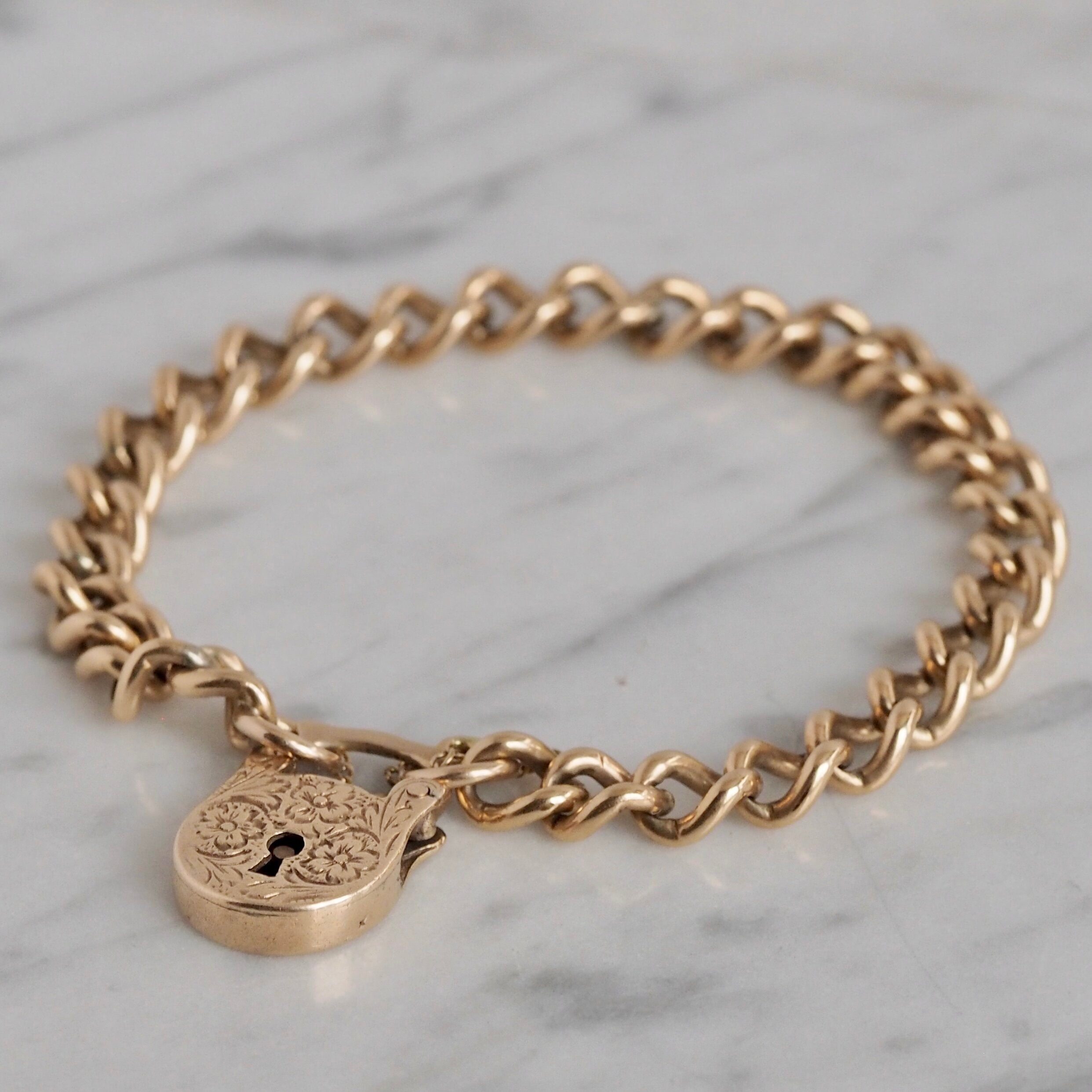 Antique Victorian 9k Gold Curb Link and Padlock Bracelet