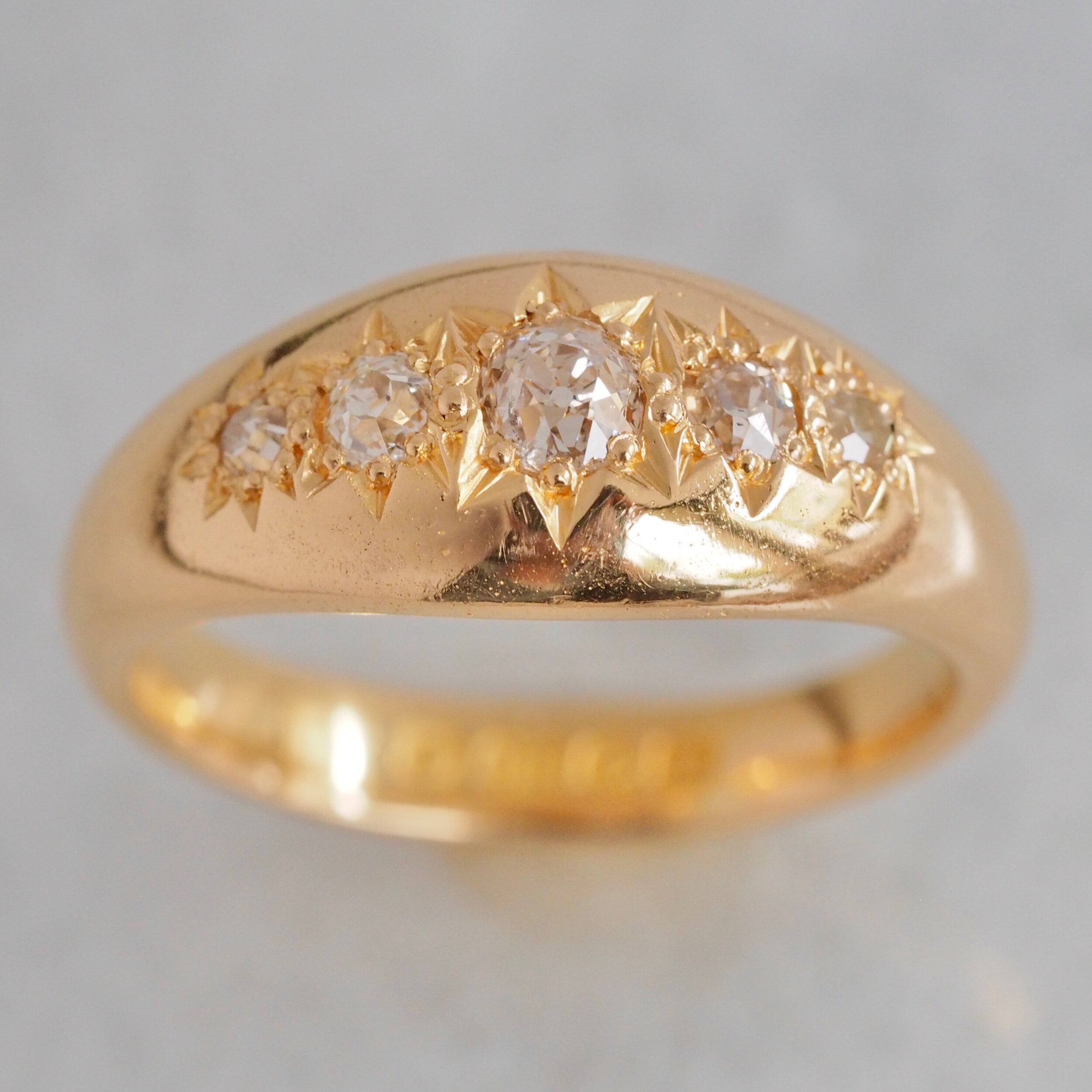 Antique Victorian c. 1853 22k Gold 5 Stone Old Mine Cut Diamond Ring