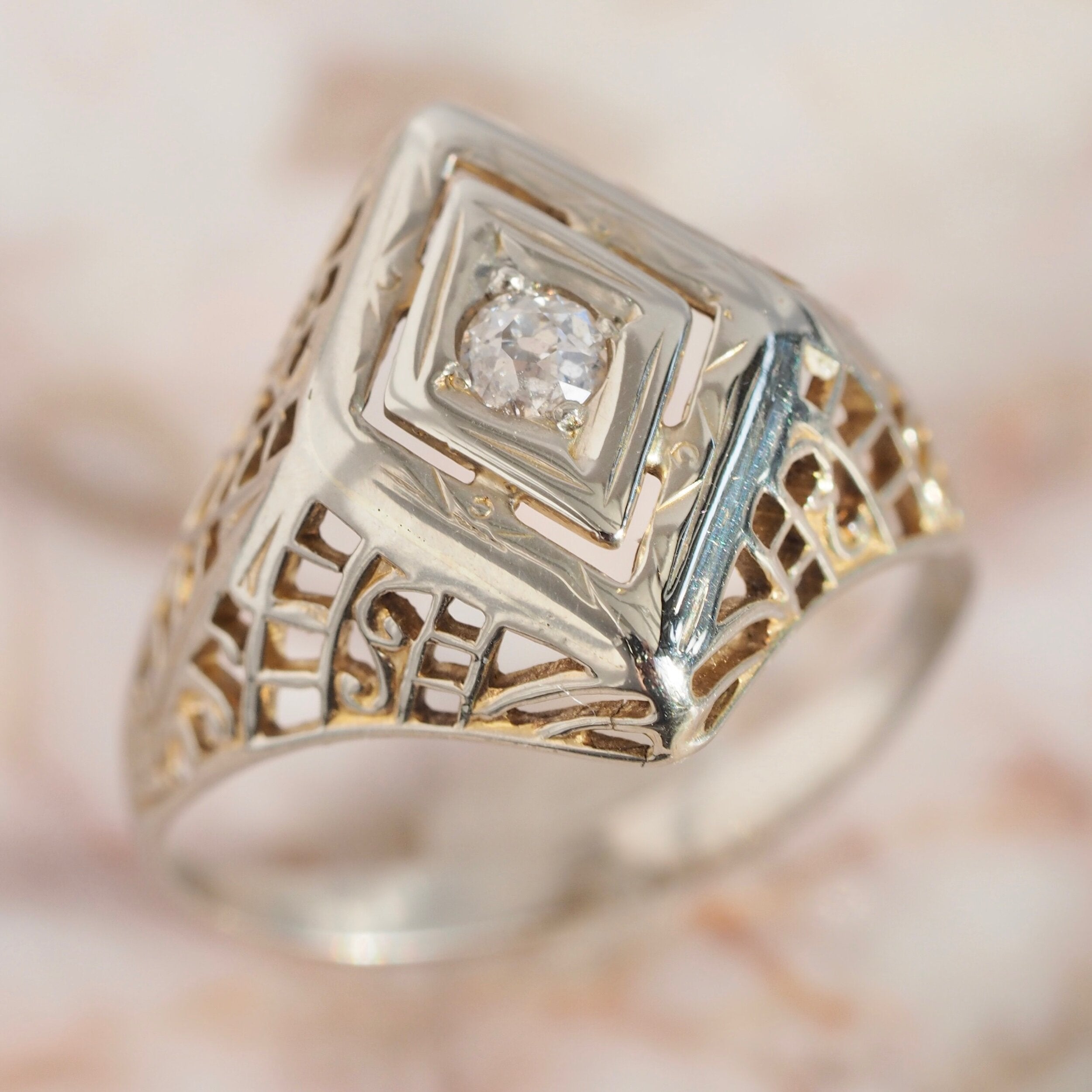 Art Deco 14k White Gold Diamond Kite Filigree Ring
